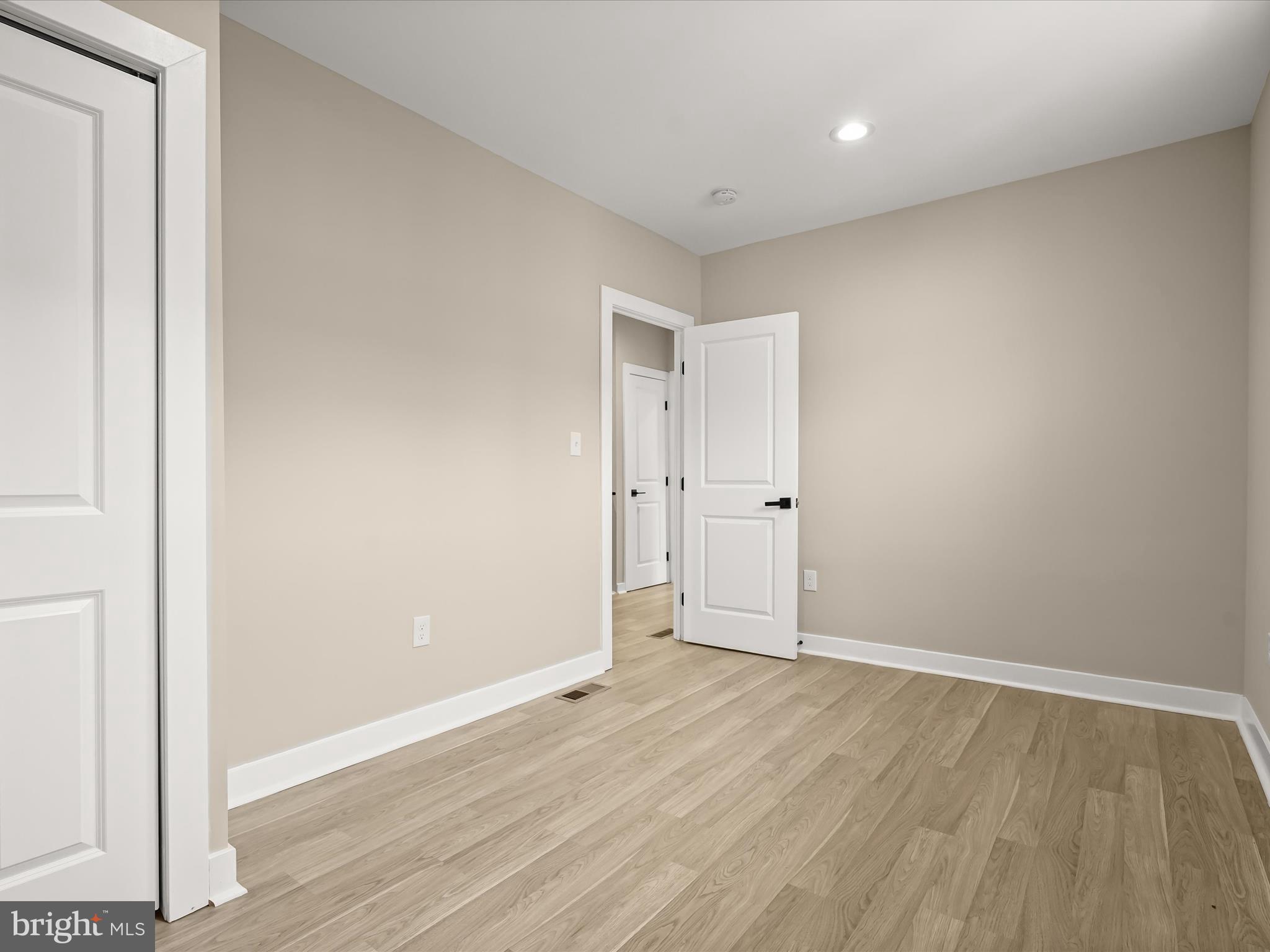 BRIGHTWOOD - Residential