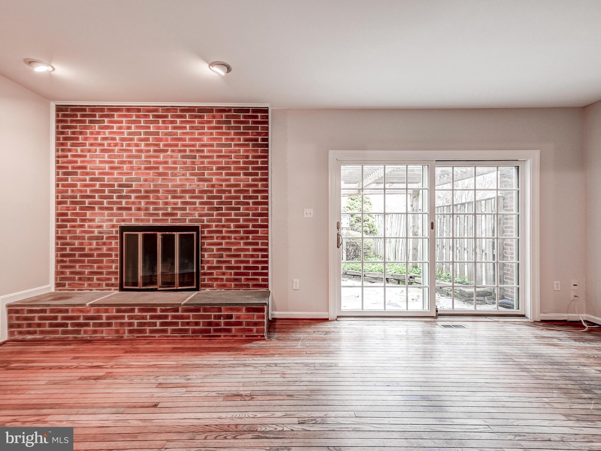 CHARLESBROOKE - Residential
