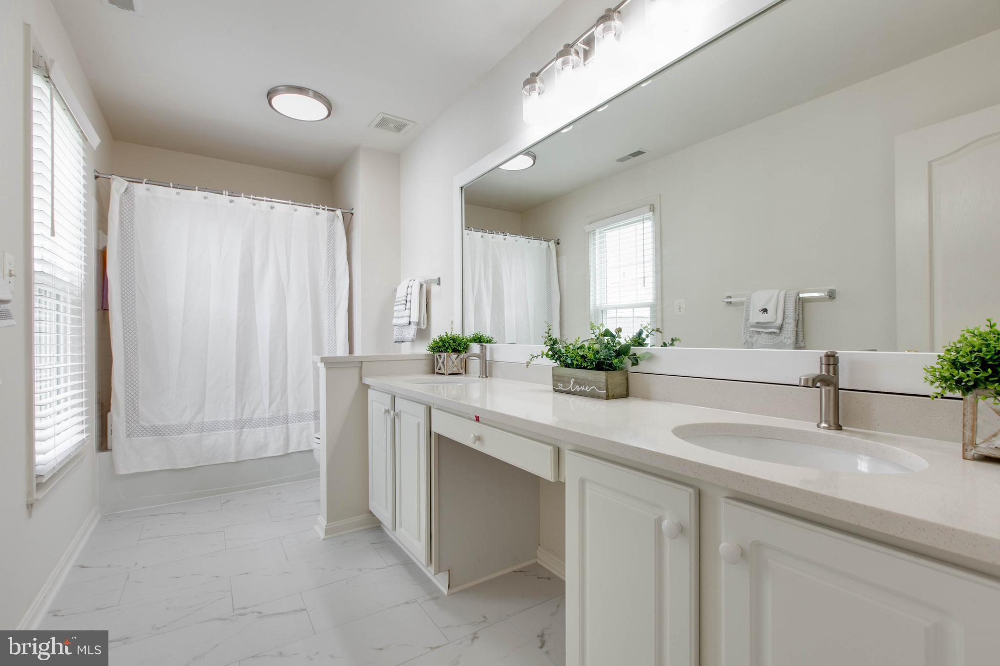 GLEN ARBOR - Residential