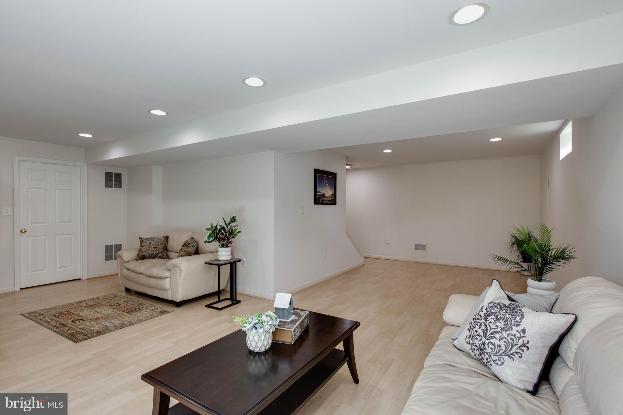 GLEN ARBOR - Residential