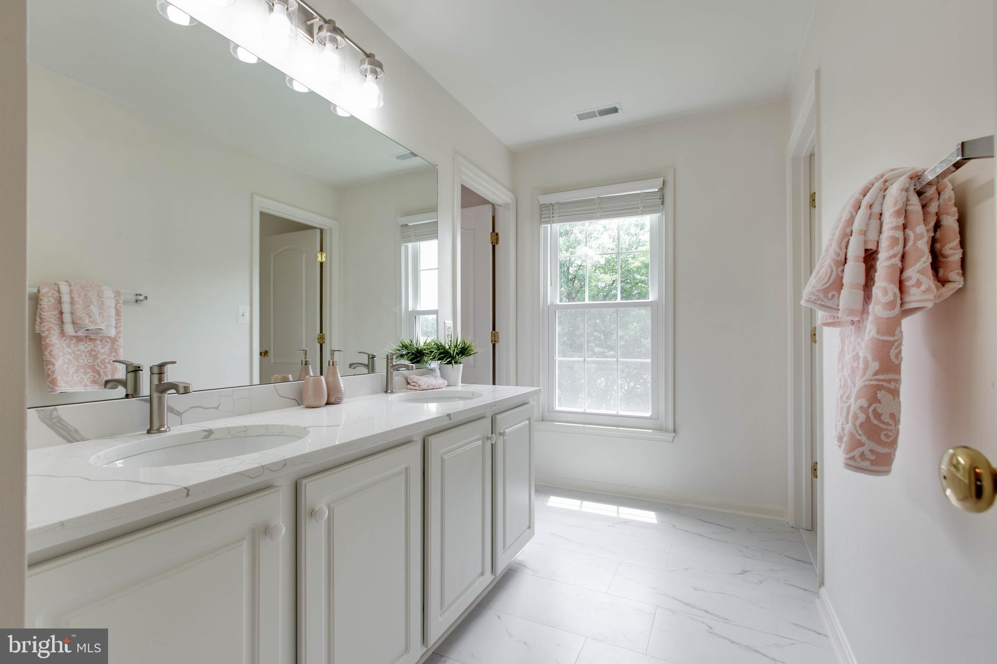 GLEN ARBOR - Residential