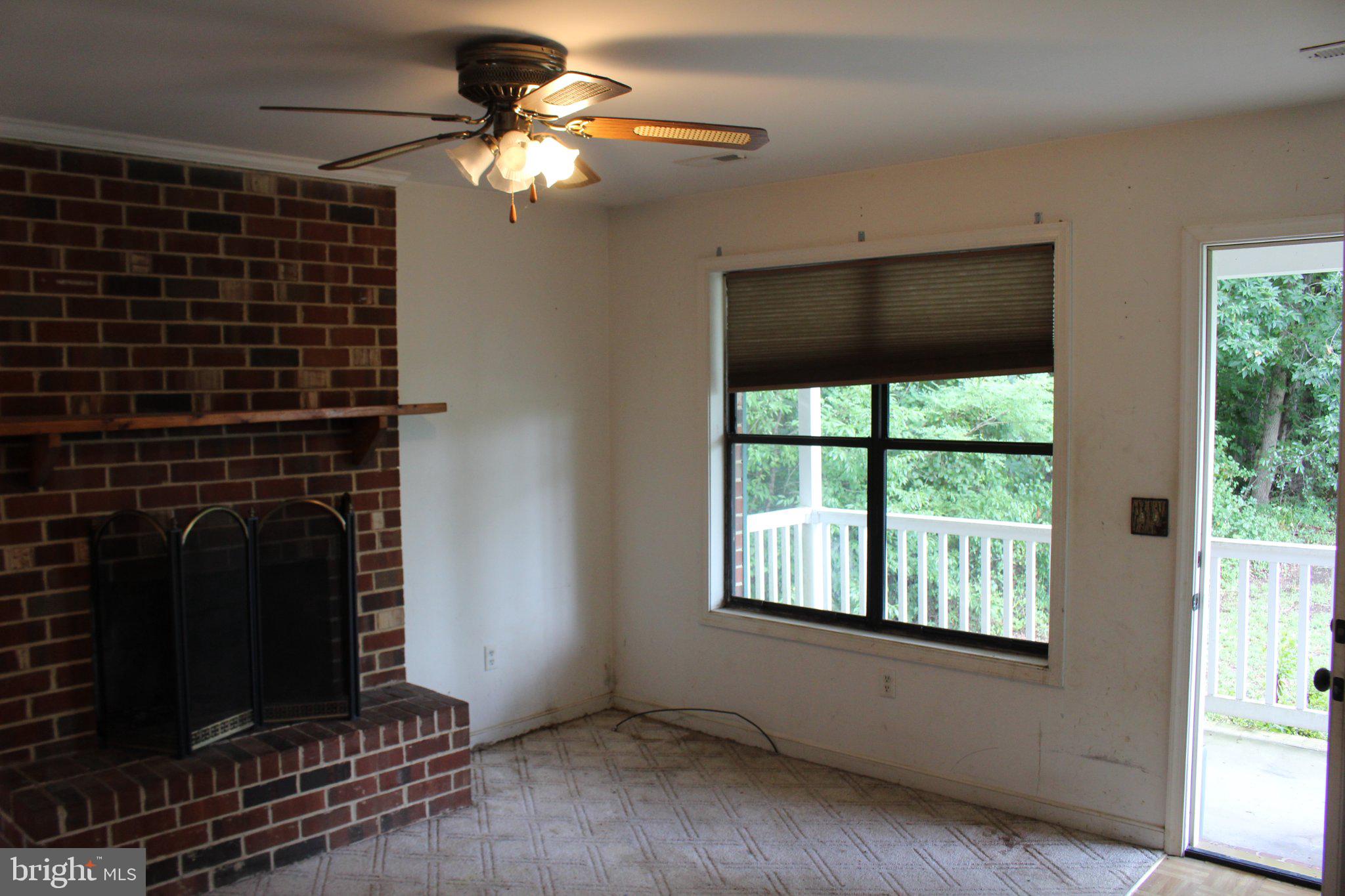 THORNWOOD FARMS - Residential