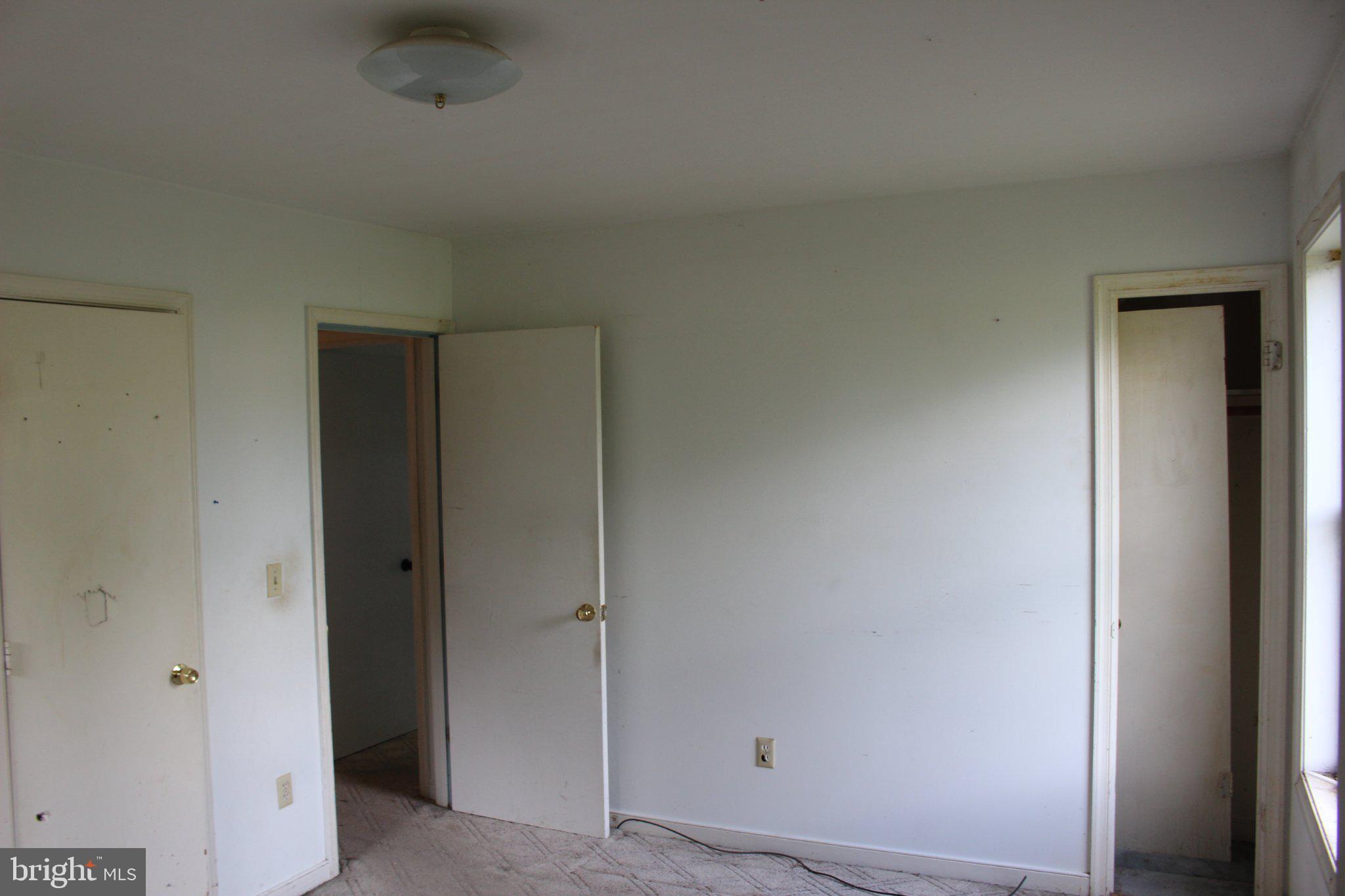 THORNWOOD FARMS - Residential