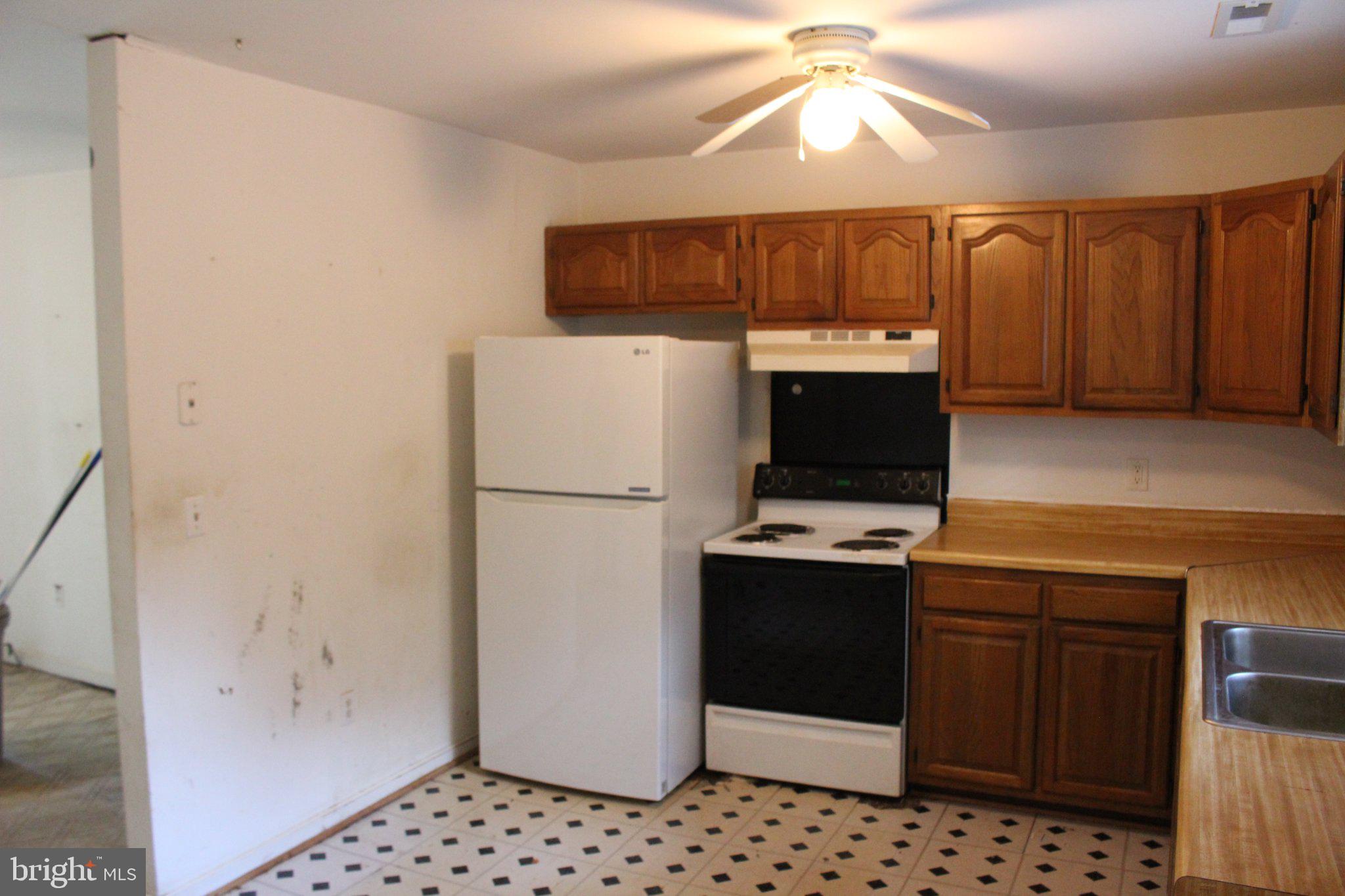 THORNWOOD FARMS - Residential