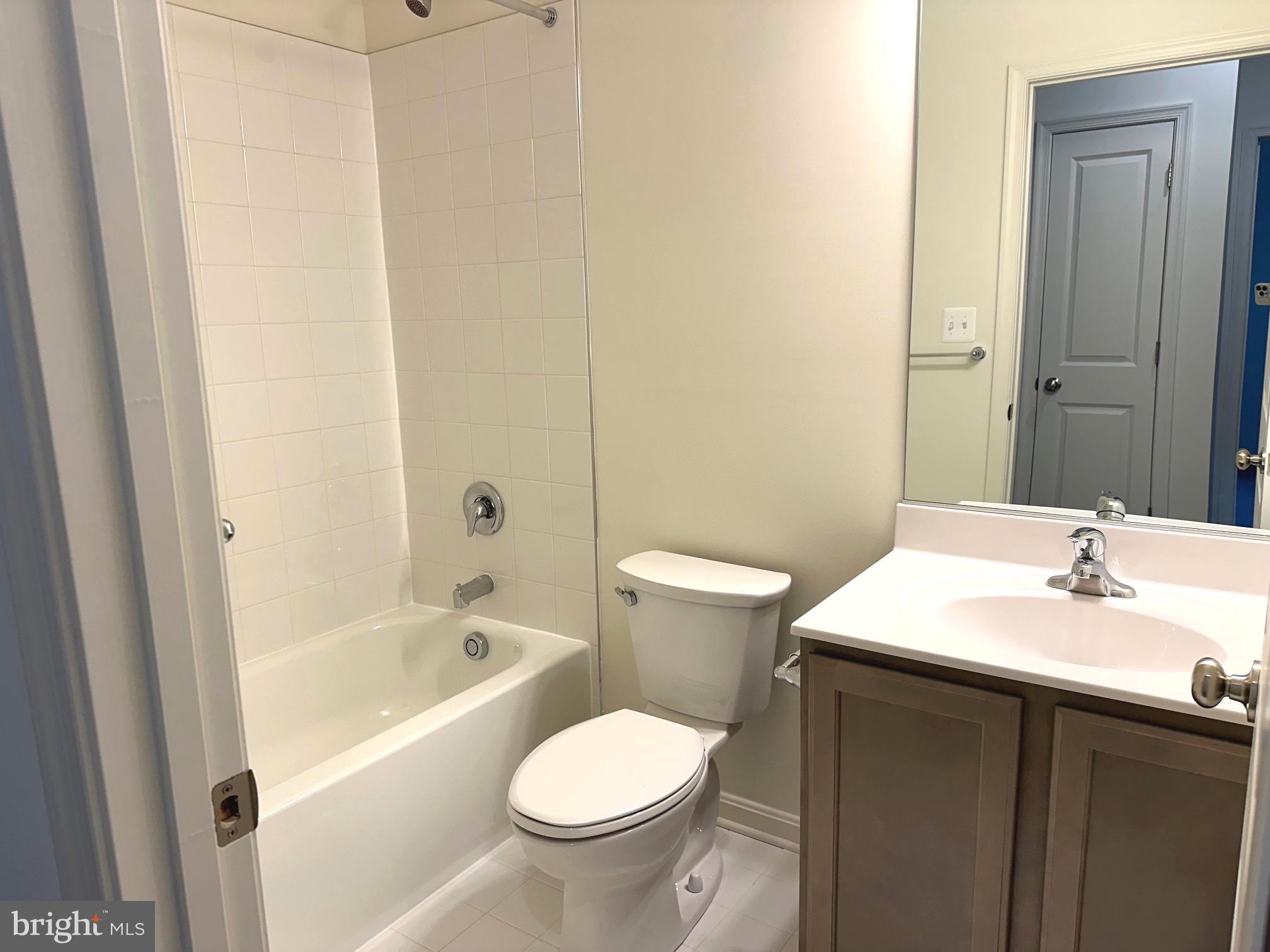 SOUTH HILLS - Residential
