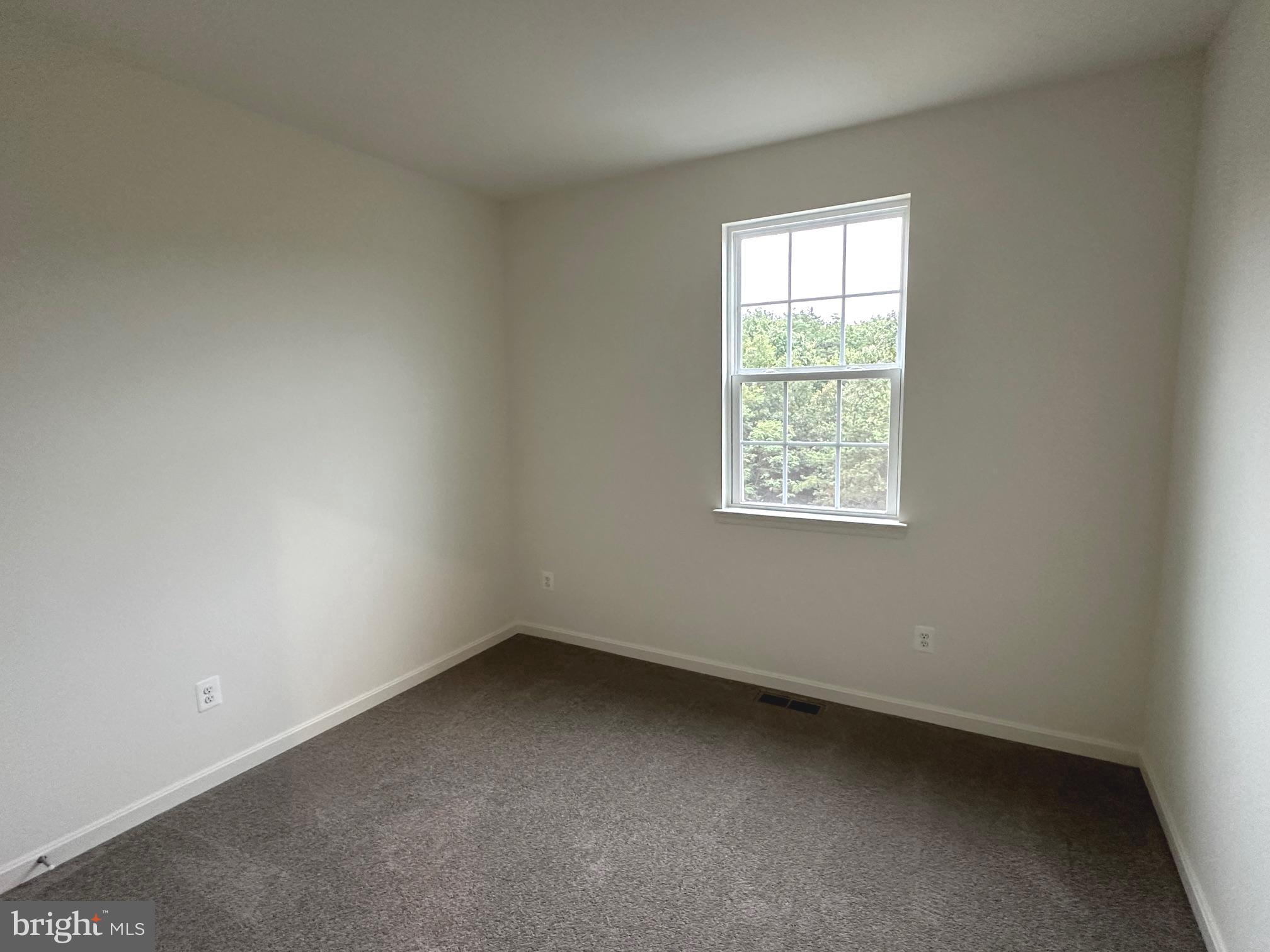 SOUTH HILLS - Residential