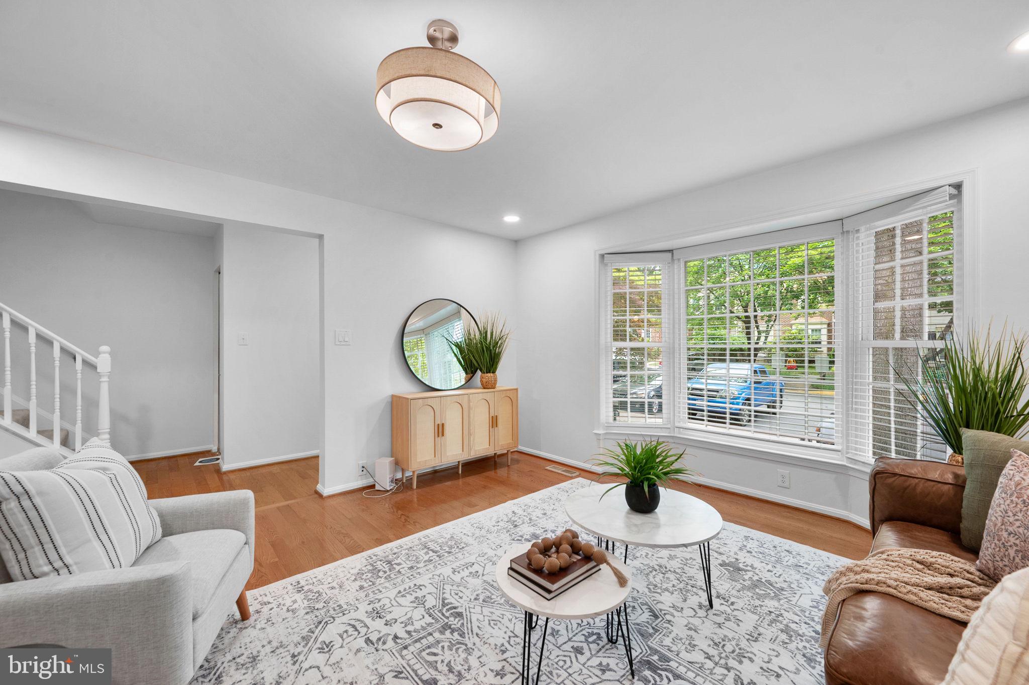COUNTRY CREEK - Residential