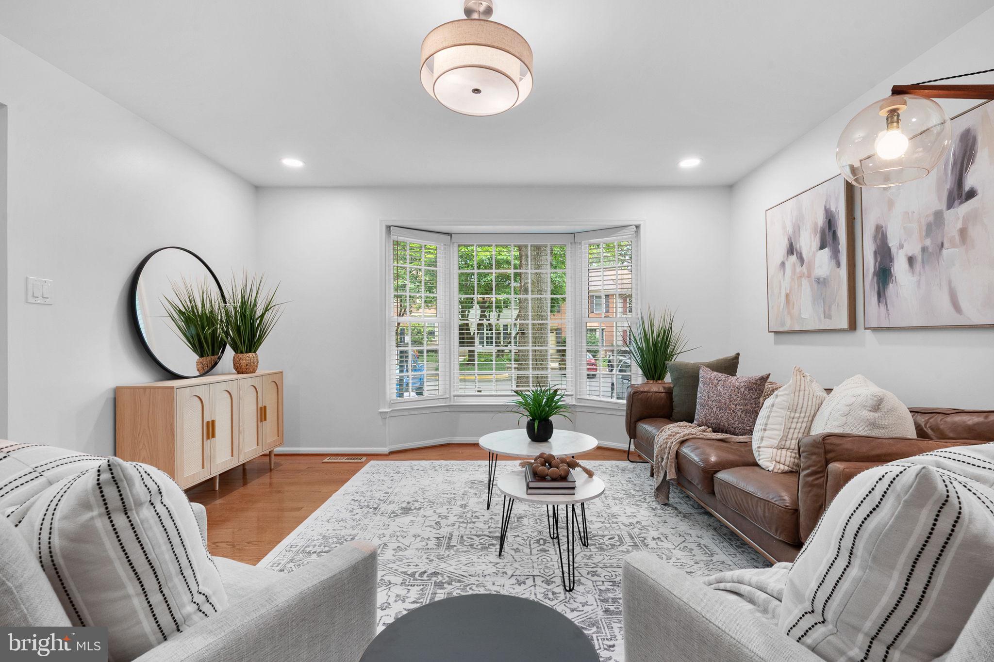 COUNTRY CREEK - Residential