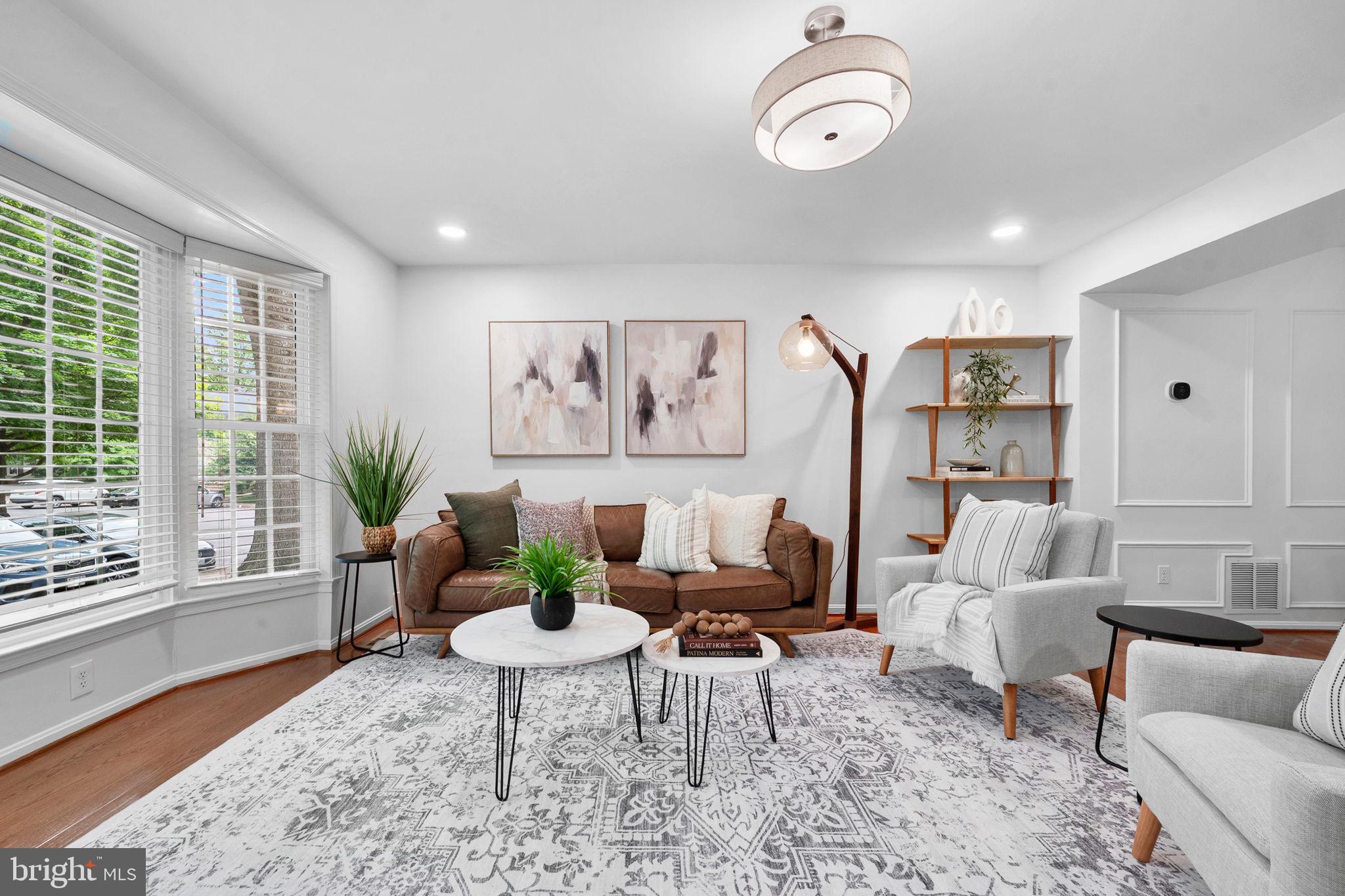 COUNTRY CREEK - Residential