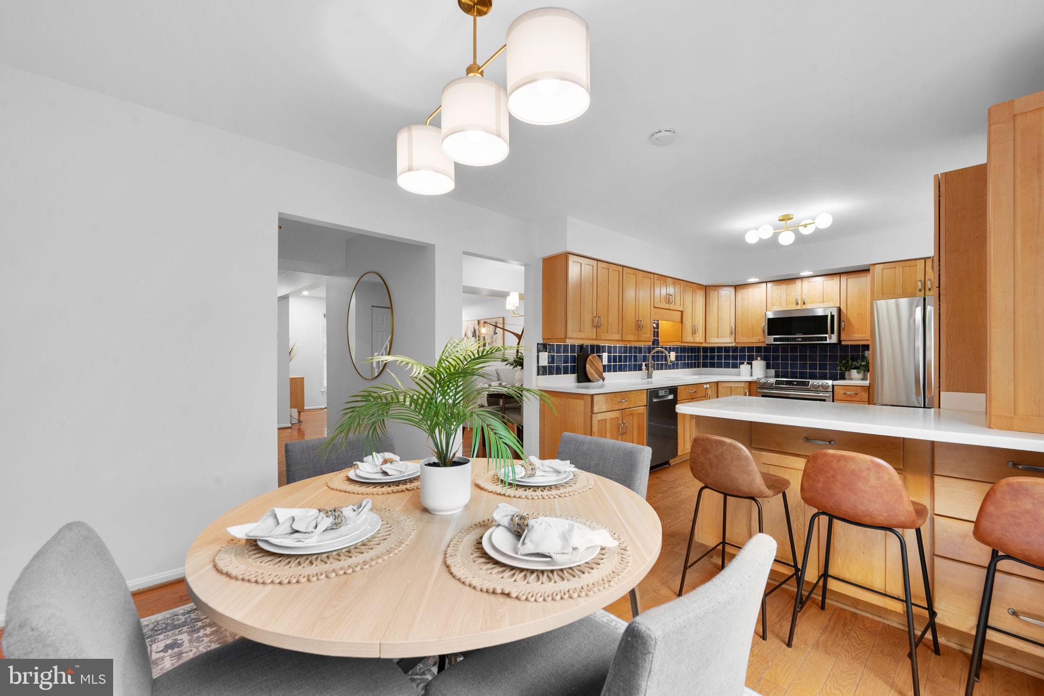 COUNTRY CREEK - Residential