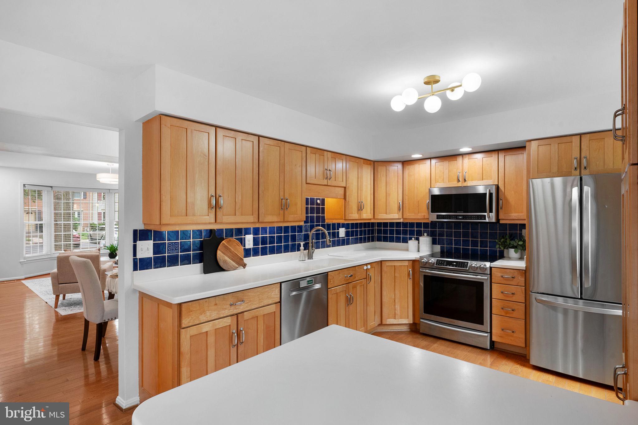 COUNTRY CREEK - Residential
