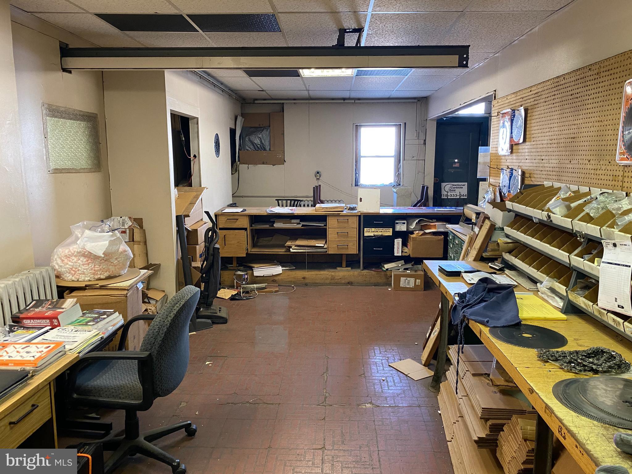 MAYFAIR - Commercial Sale