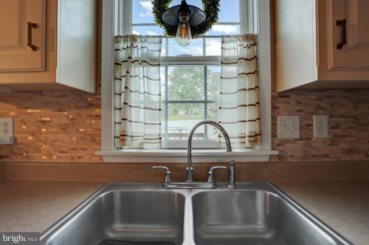 TIMBERLAND ESTATES - Residential