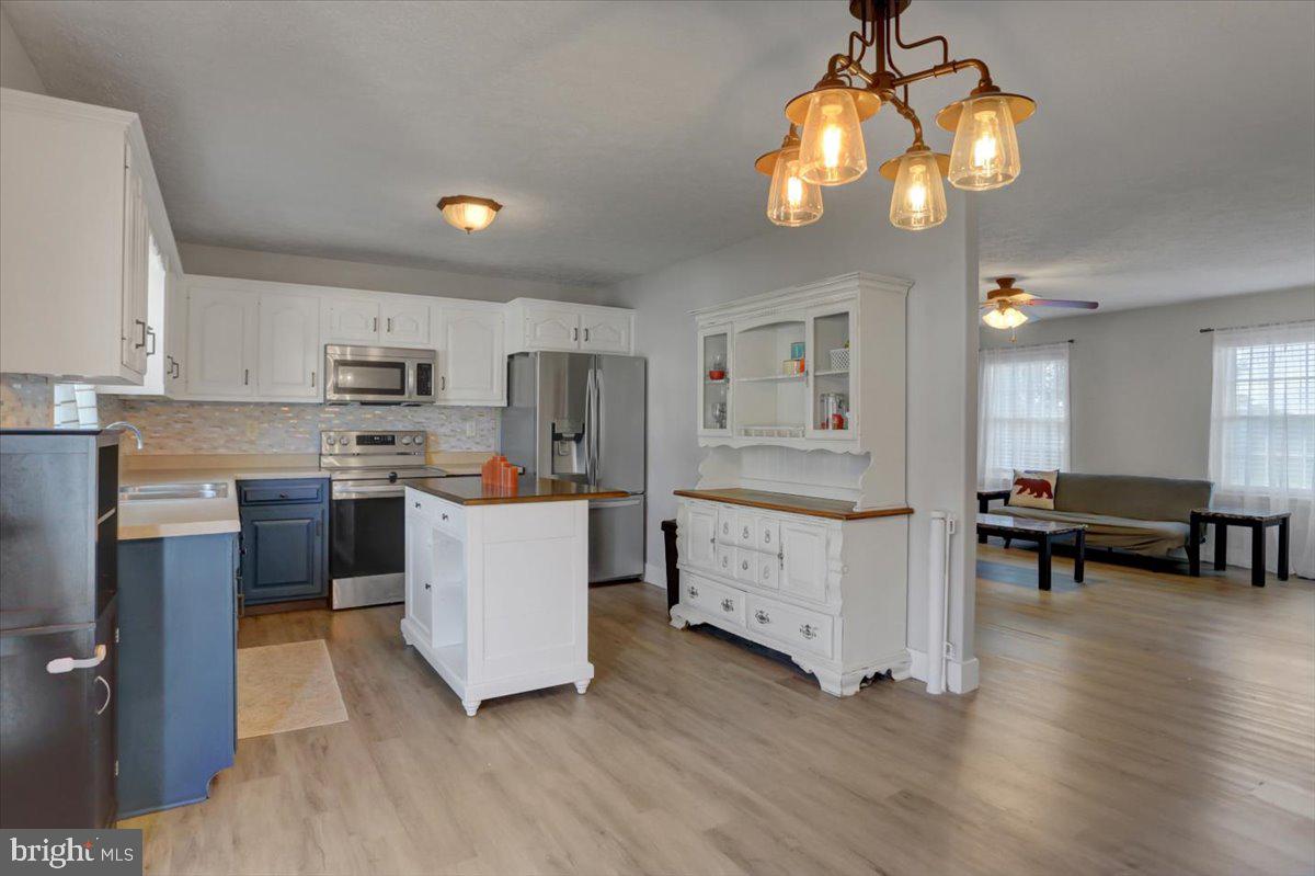 TIMBERLAND ESTATES - Residential