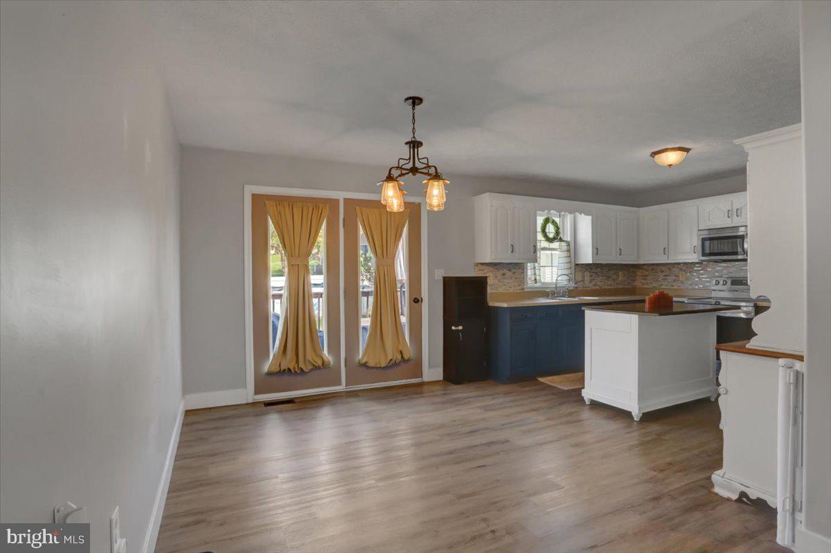 TIMBERLAND ESTATES - Residential