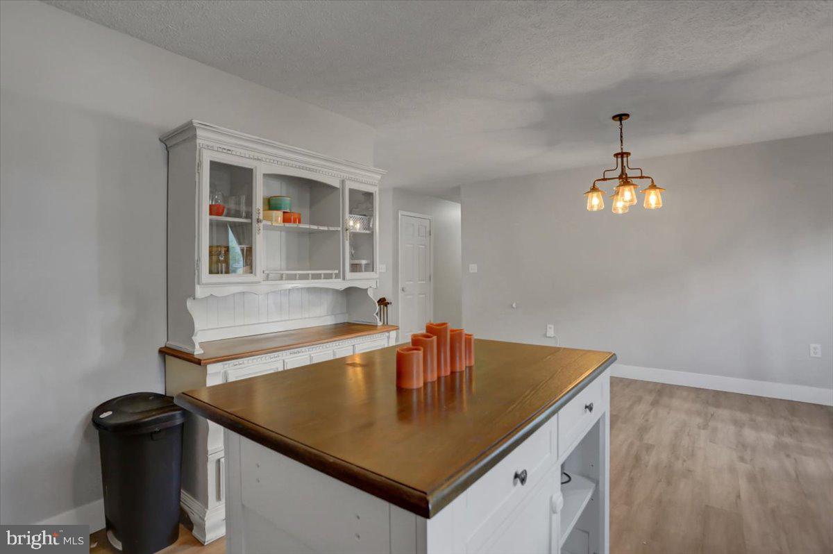 TIMBERLAND ESTATES - Residential