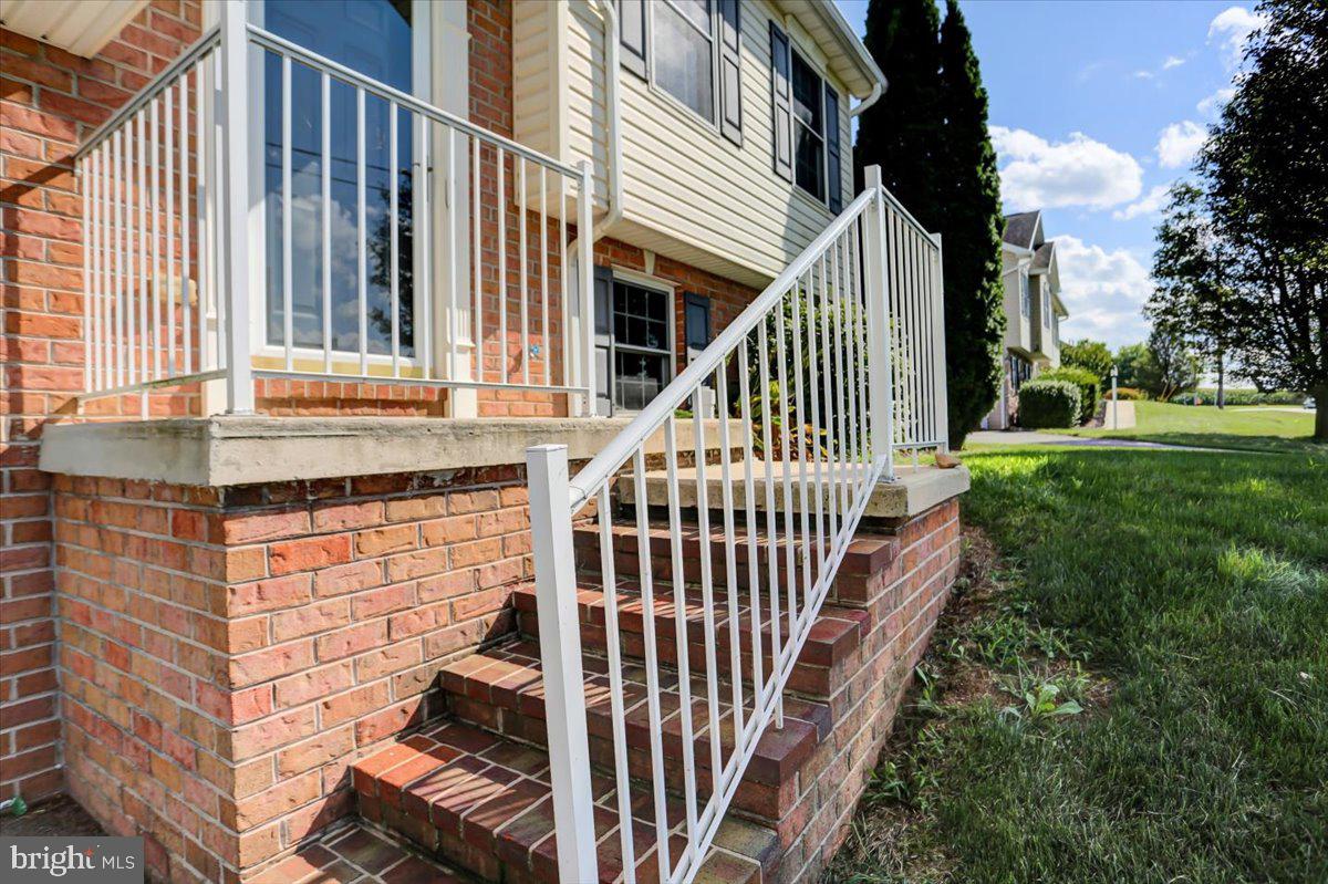 TIMBERLAND ESTATES - Residential