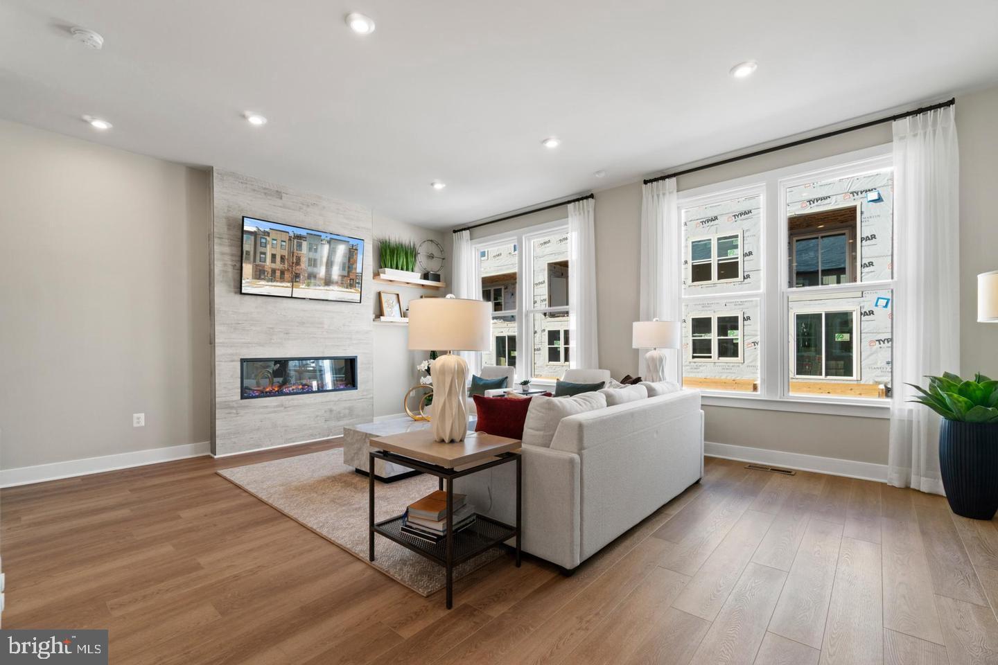 LIBERTY PARK - Residential Lease