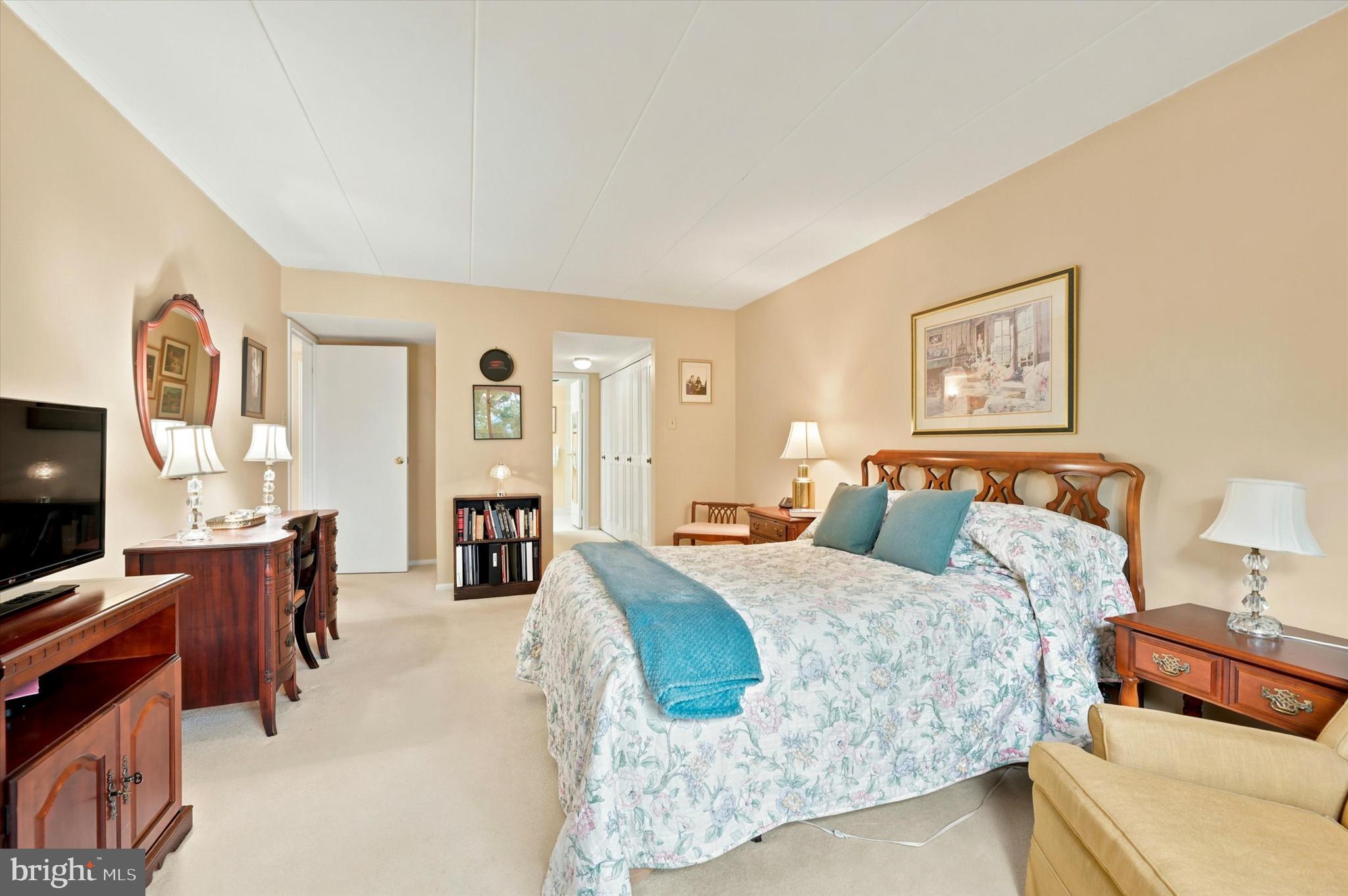 JENKINTOWN - Residential