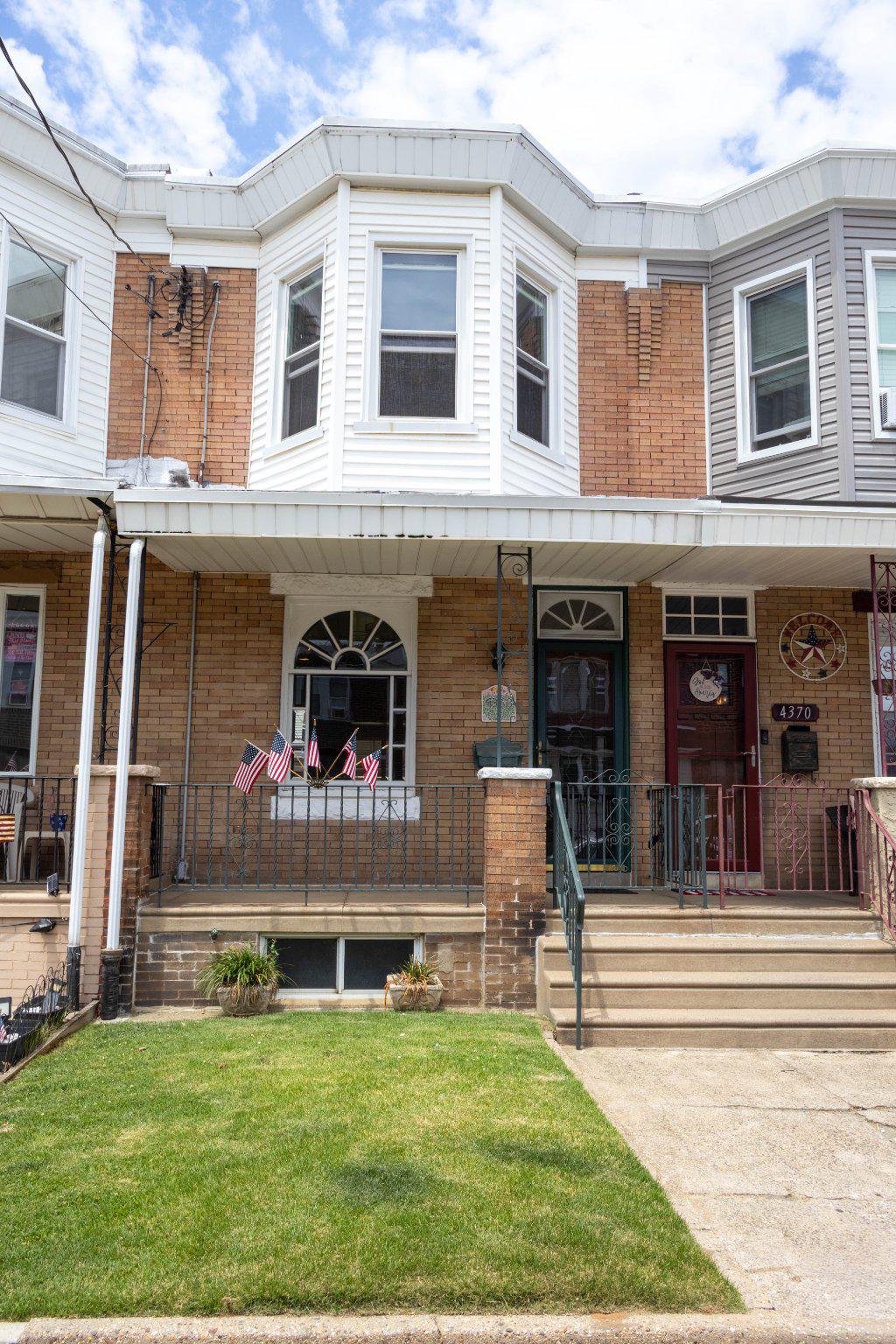 BRIDESBURG - Residential