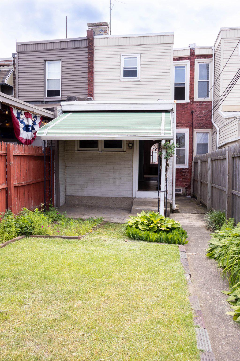 BRIDESBURG - Residential