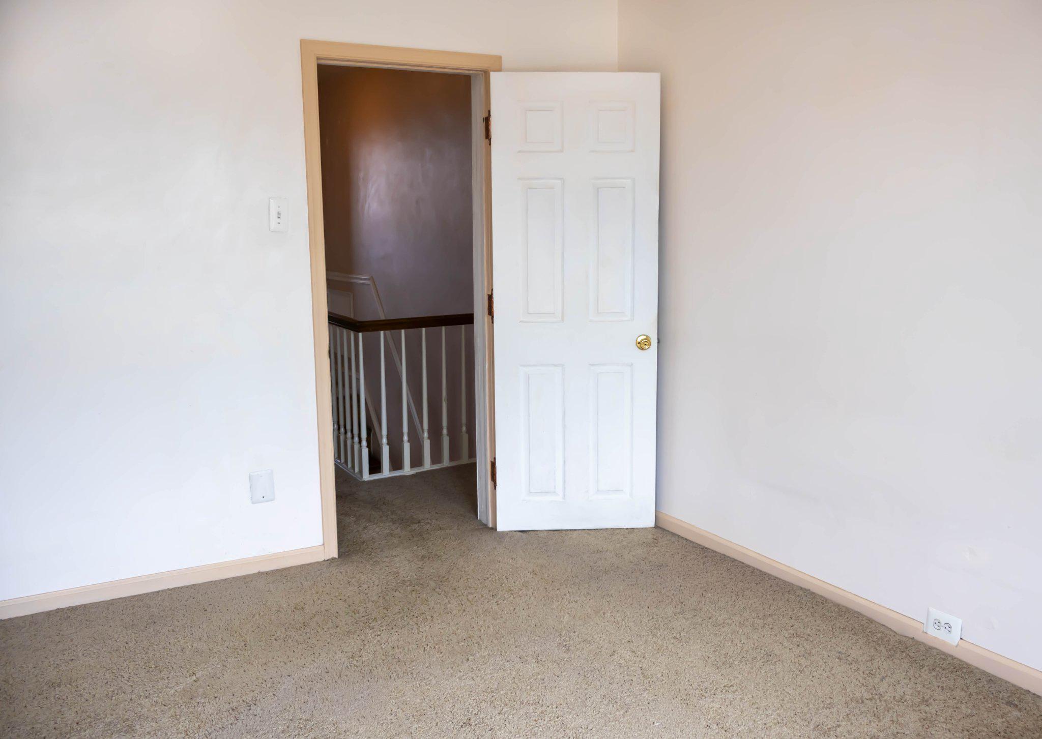 BRIDESBURG - Residential