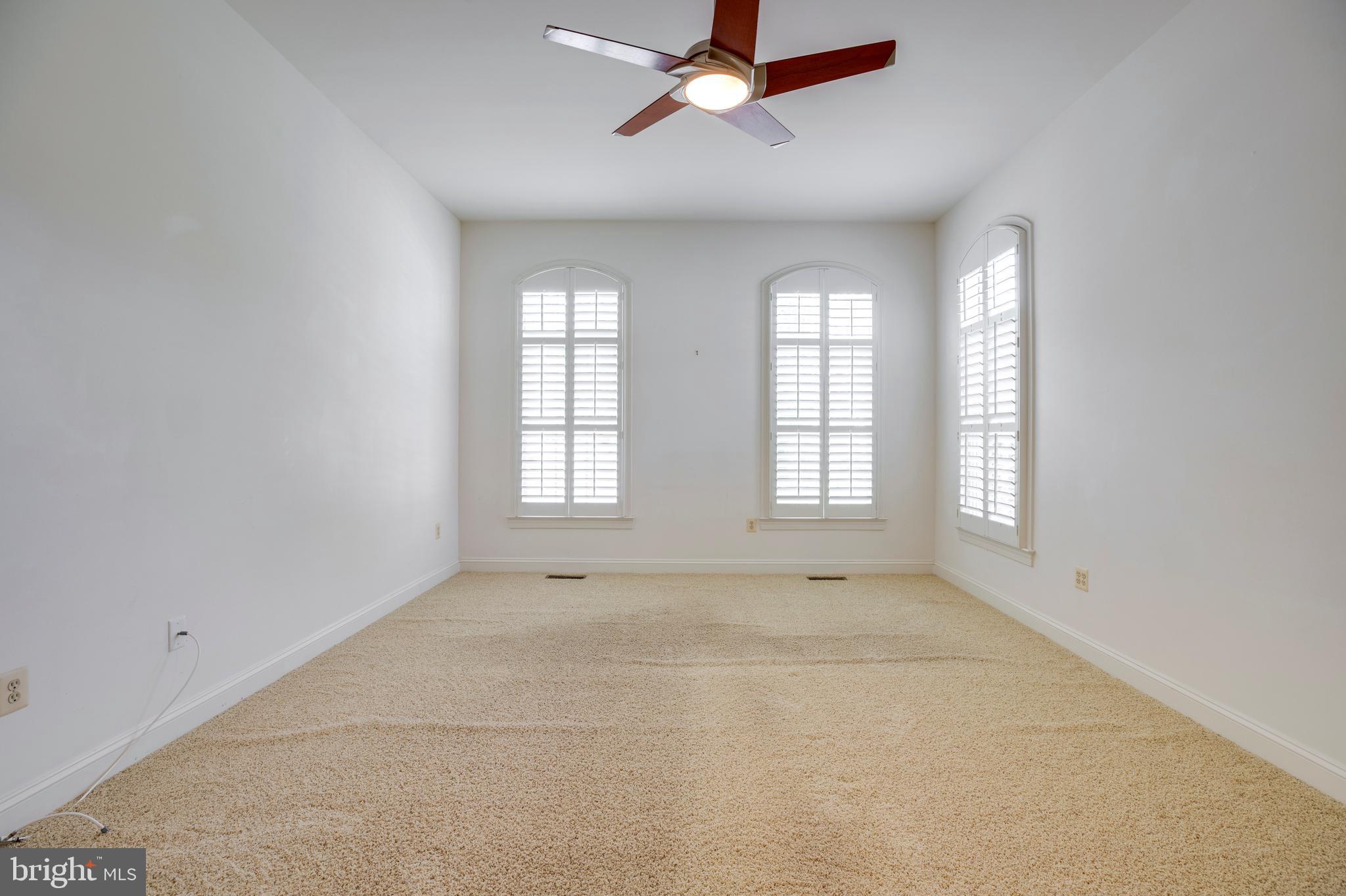 LAKE MANASSAS - Residential