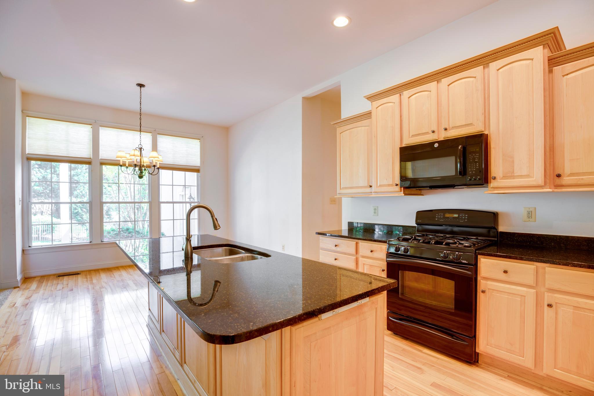 LAKE MANASSAS - Residential