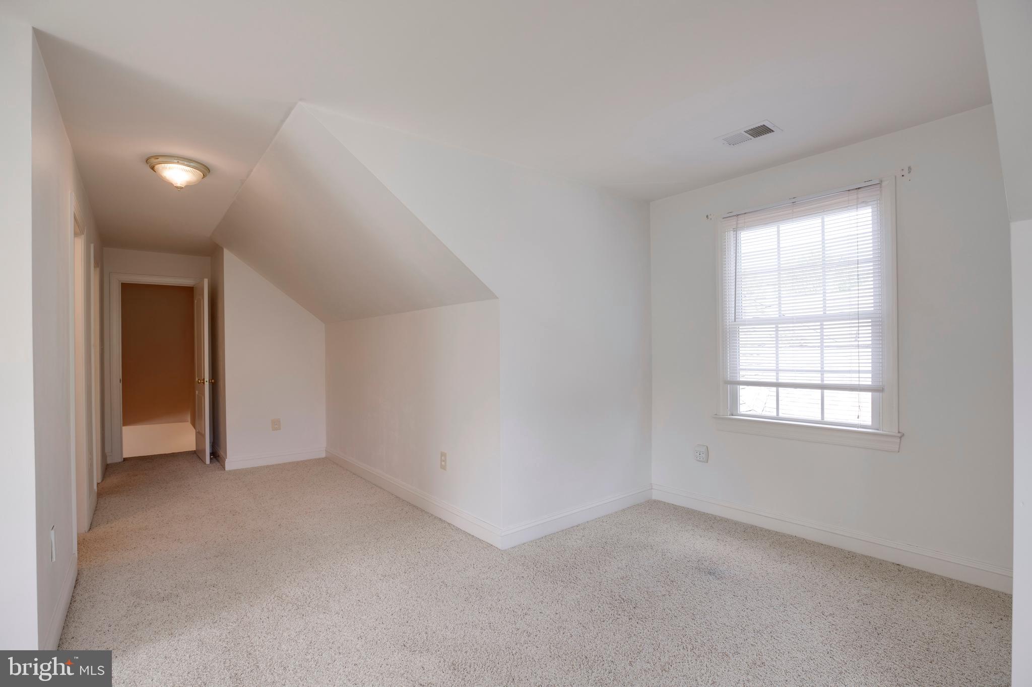 LAKE MANASSAS - Residential