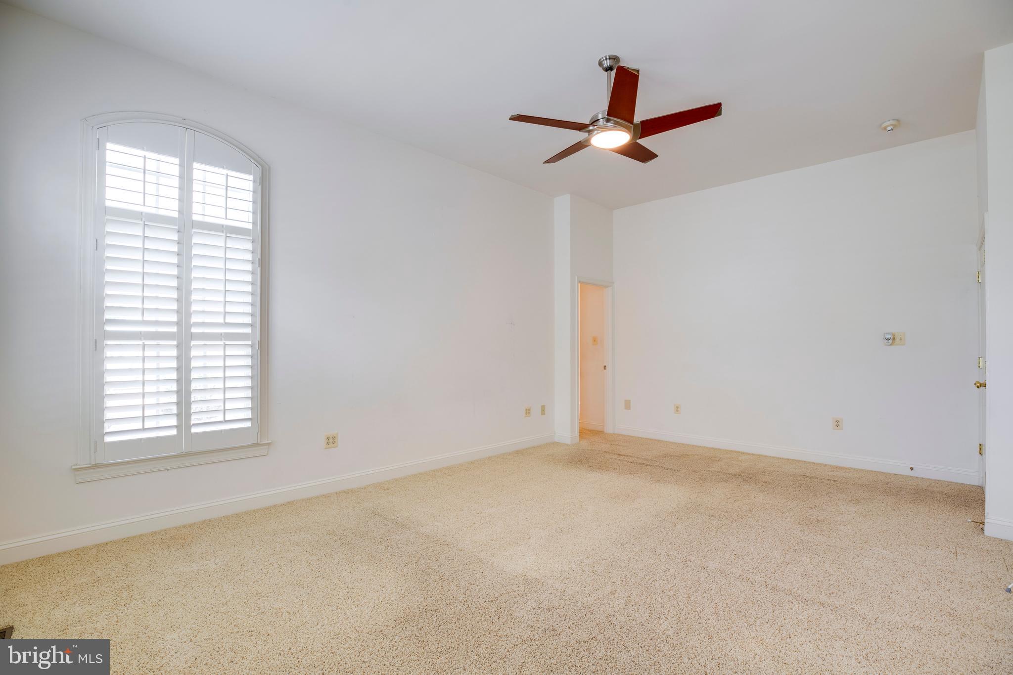 LAKE MANASSAS - Residential