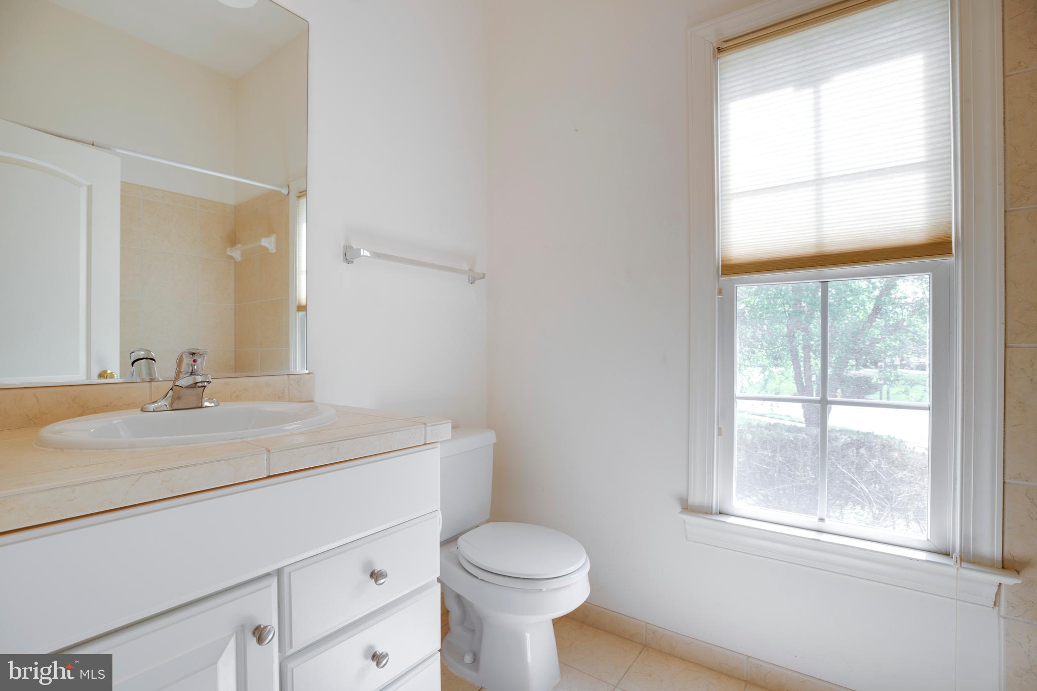 LAKE MANASSAS - Residential