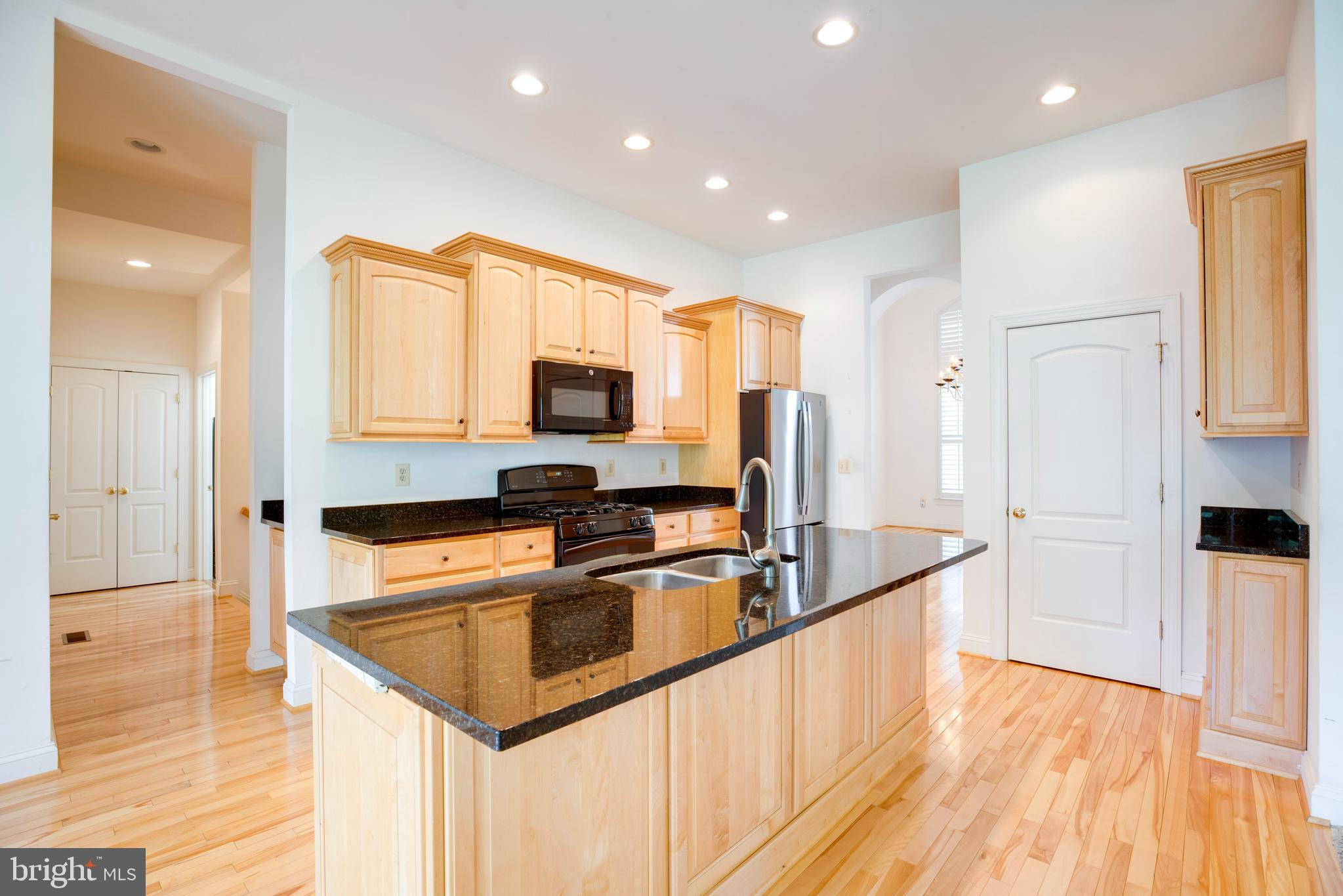 LAKE MANASSAS - Residential