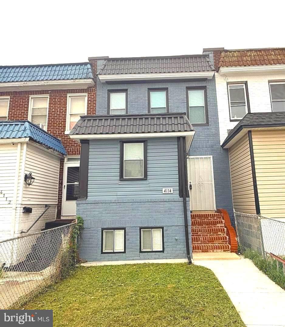 TOWANDA - Residential