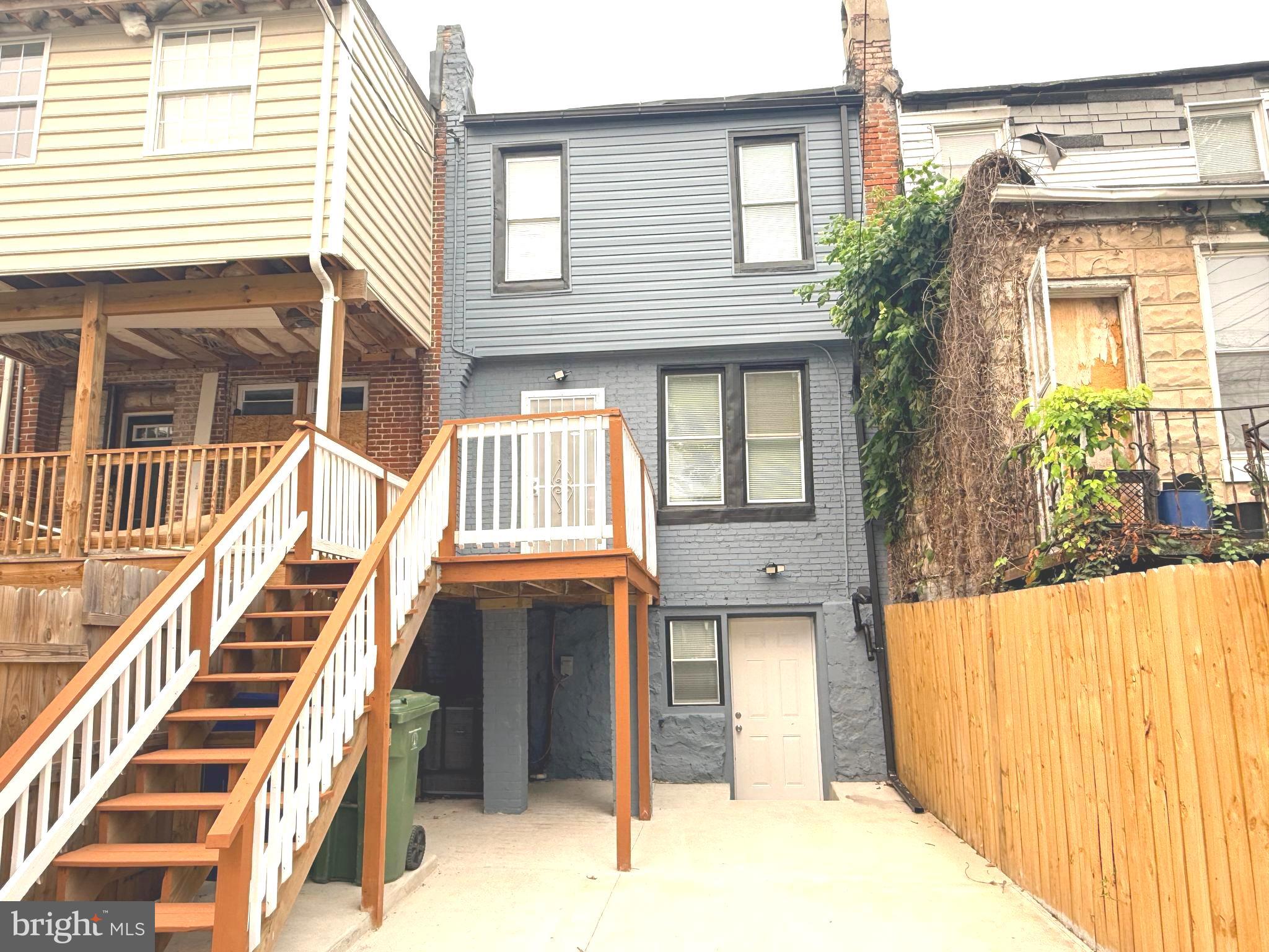 TOWANDA - Residential