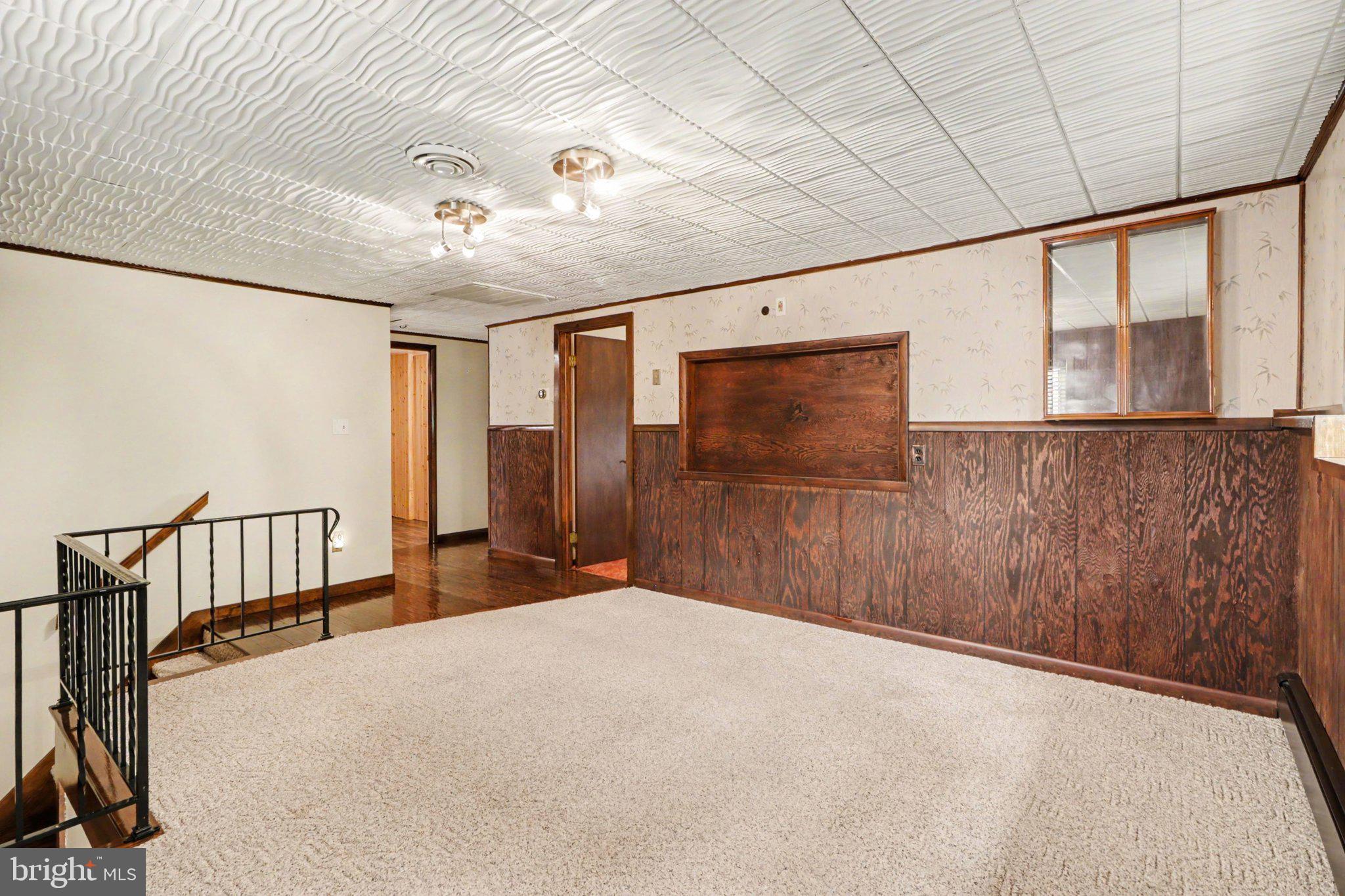 LEBANON CITY - Residential