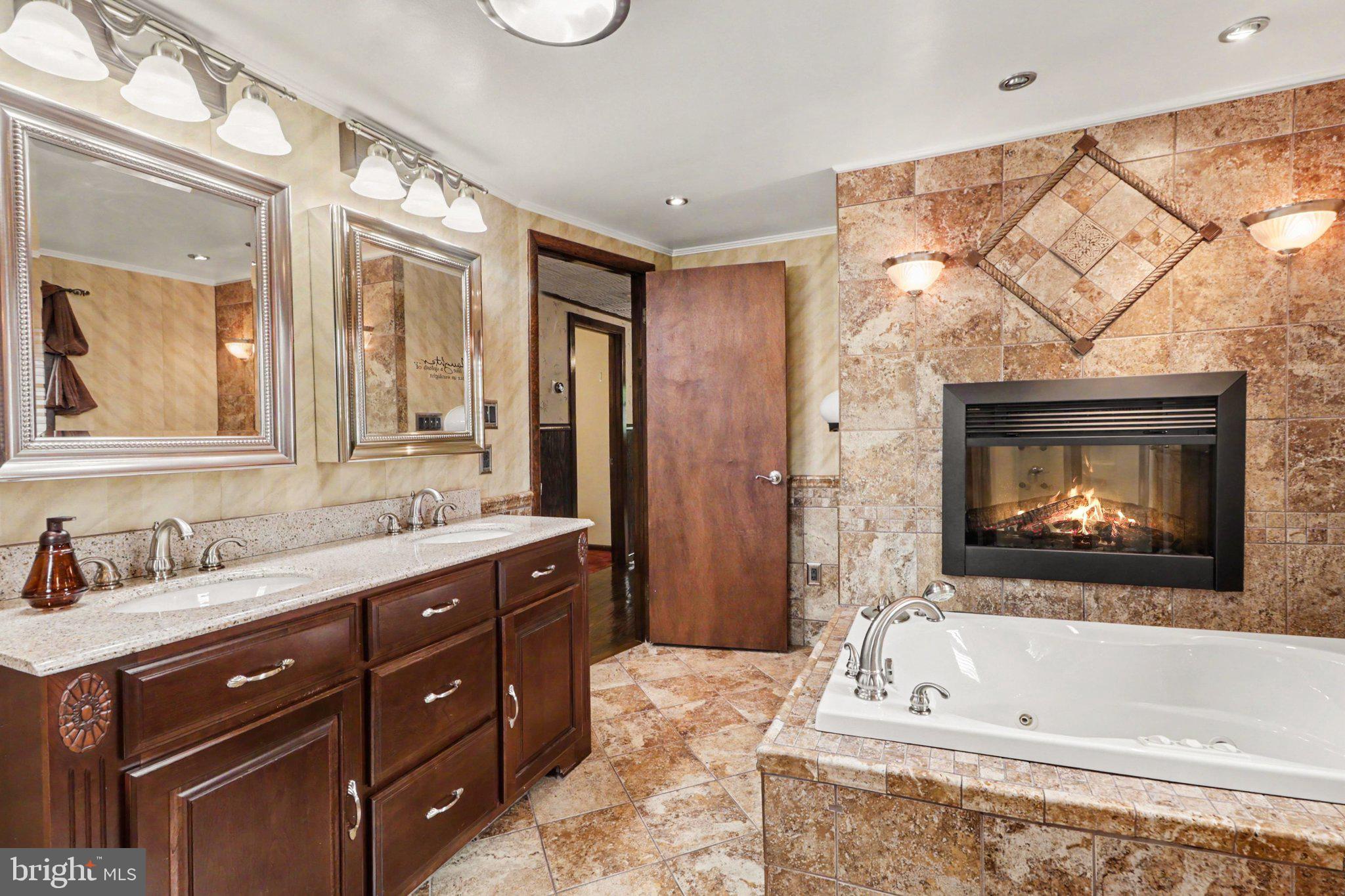 LEBANON CITY - Residential