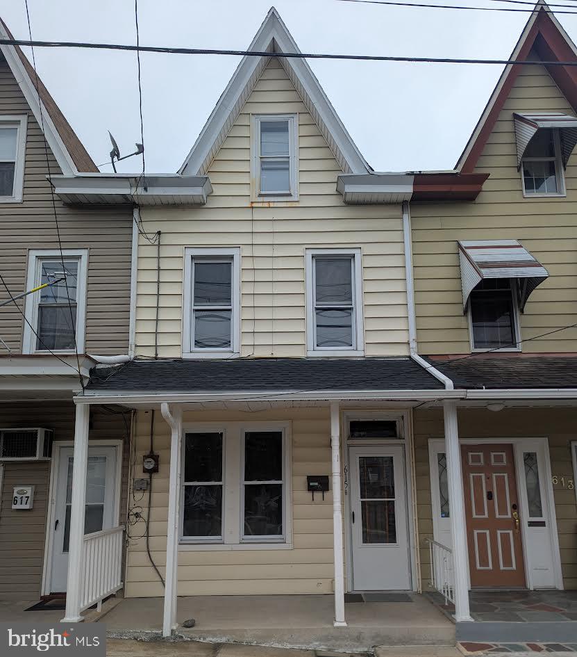 POTTSVILLE - Residential