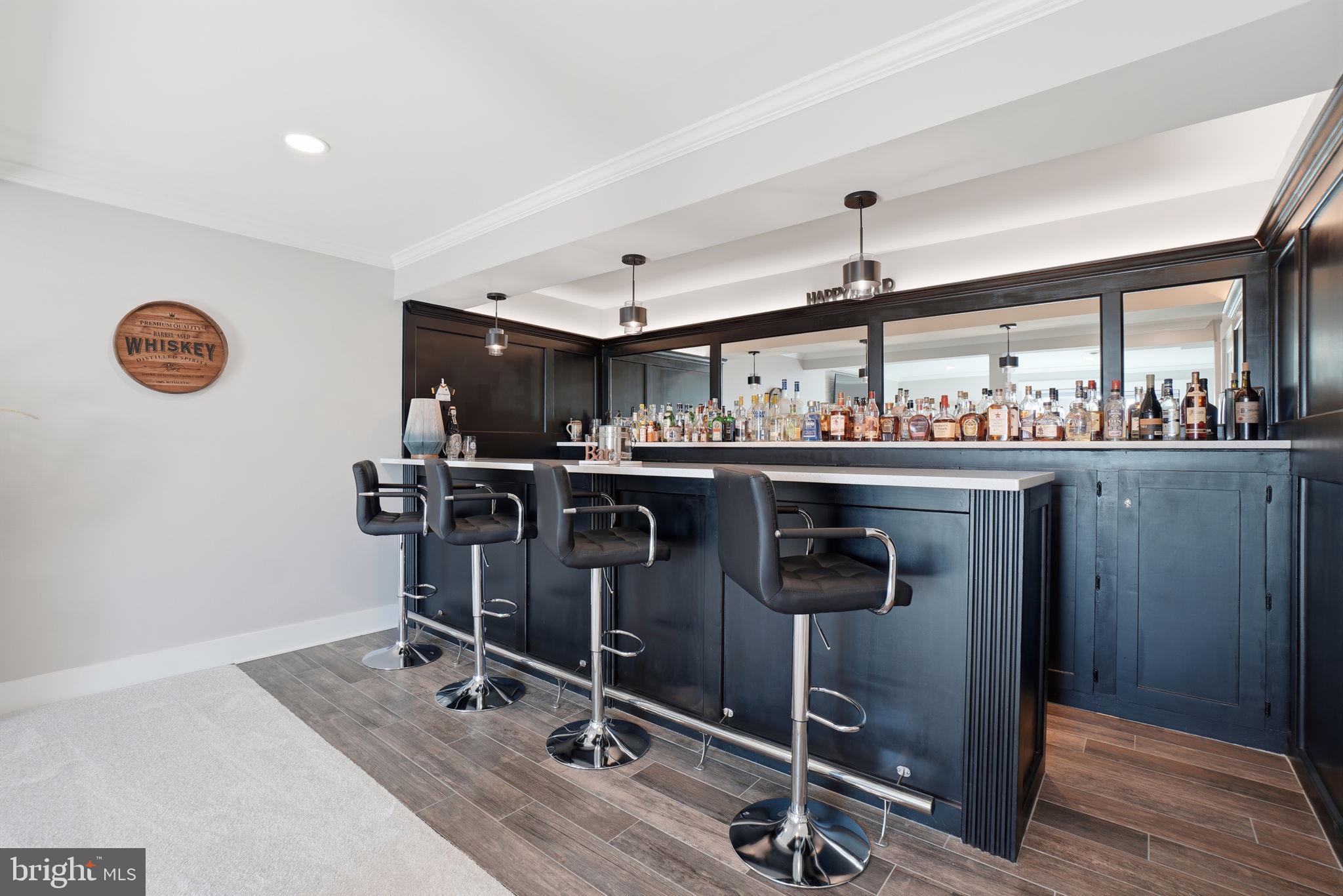 HALLOWING POINT RIVER ESTATES - Residential