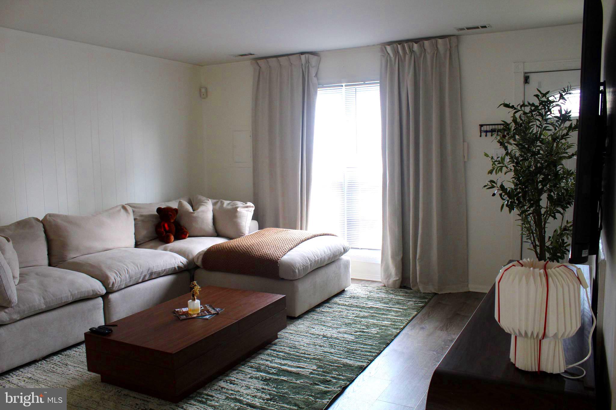 FRANKLIN RIDGE TOWNHOUSE - Residential