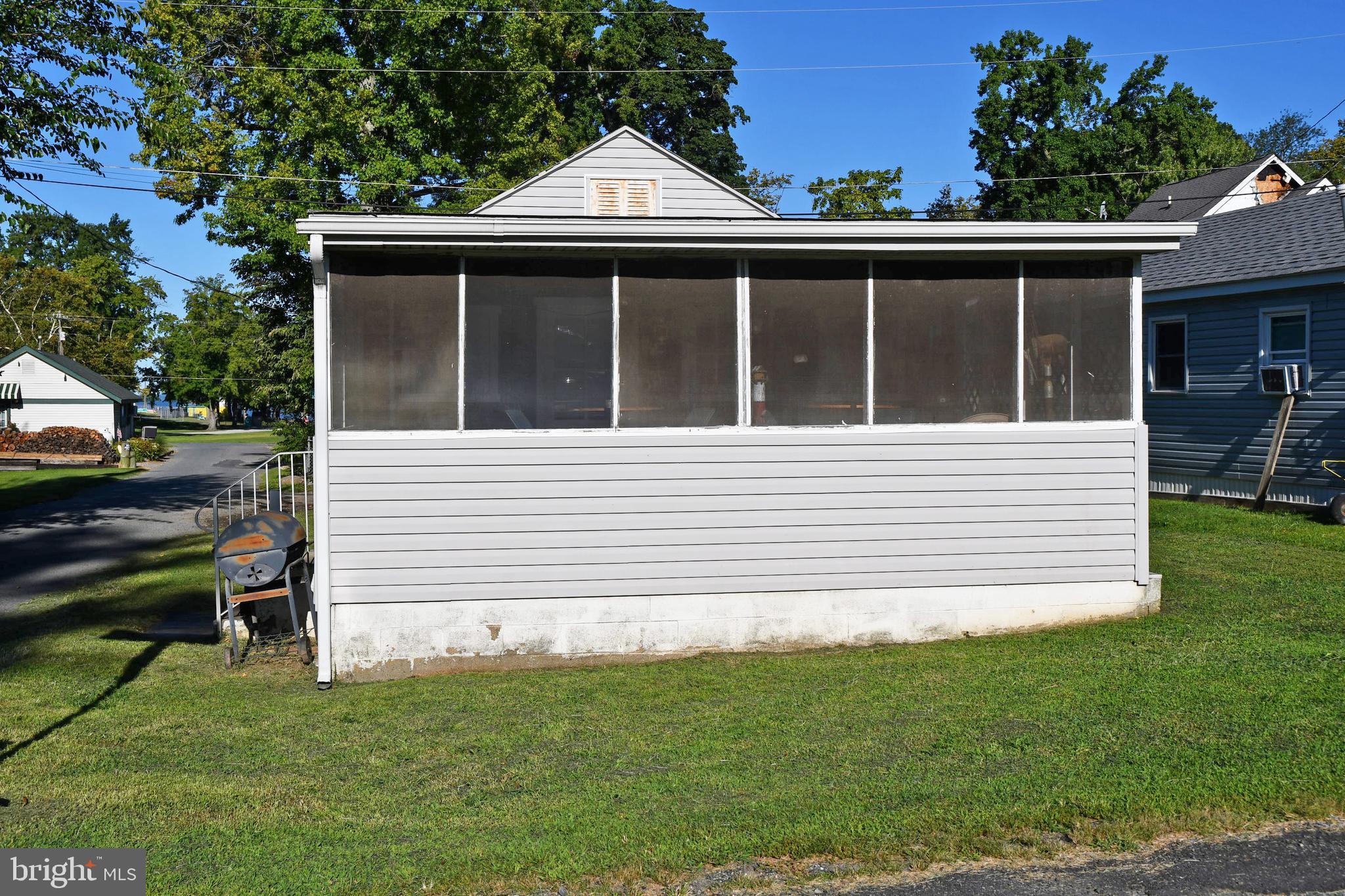 CRYSTAL BEACH MANOR - Residential