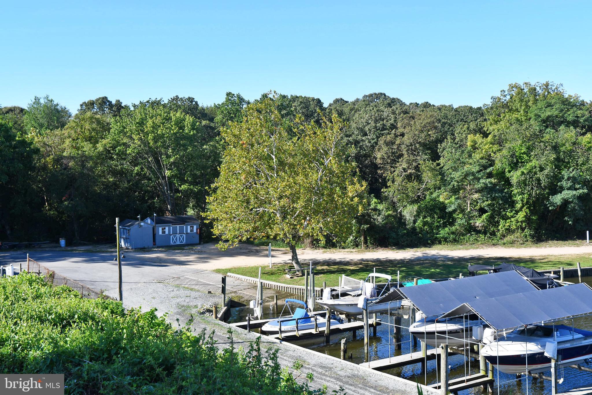 CRYSTAL BEACH MANOR - Residential