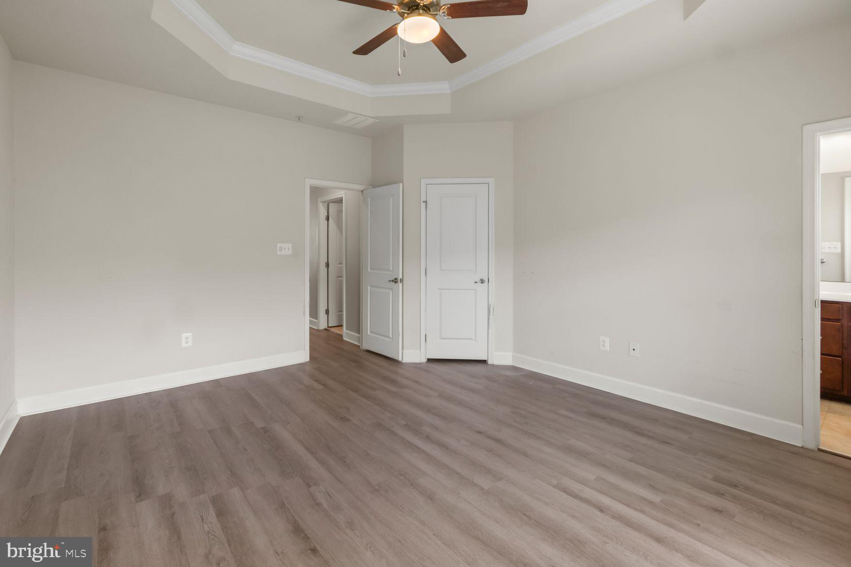 PARKSIDE - Residential
