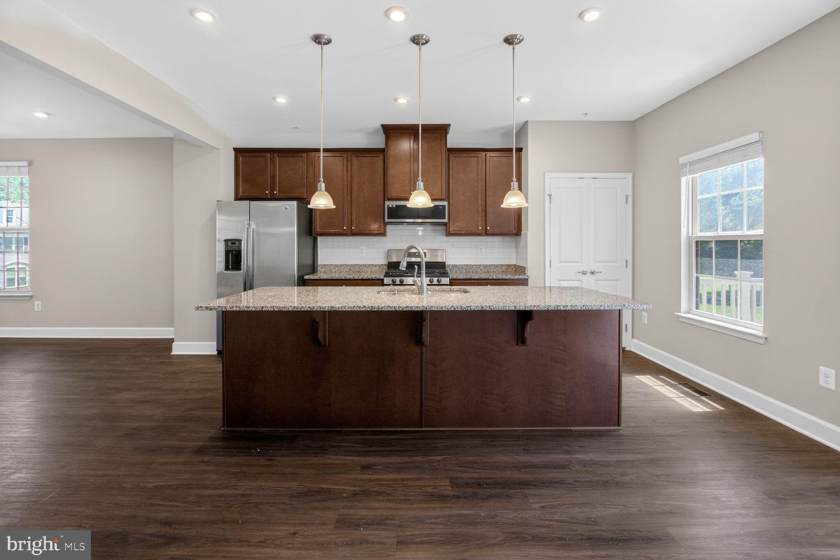 PARKSIDE - Residential