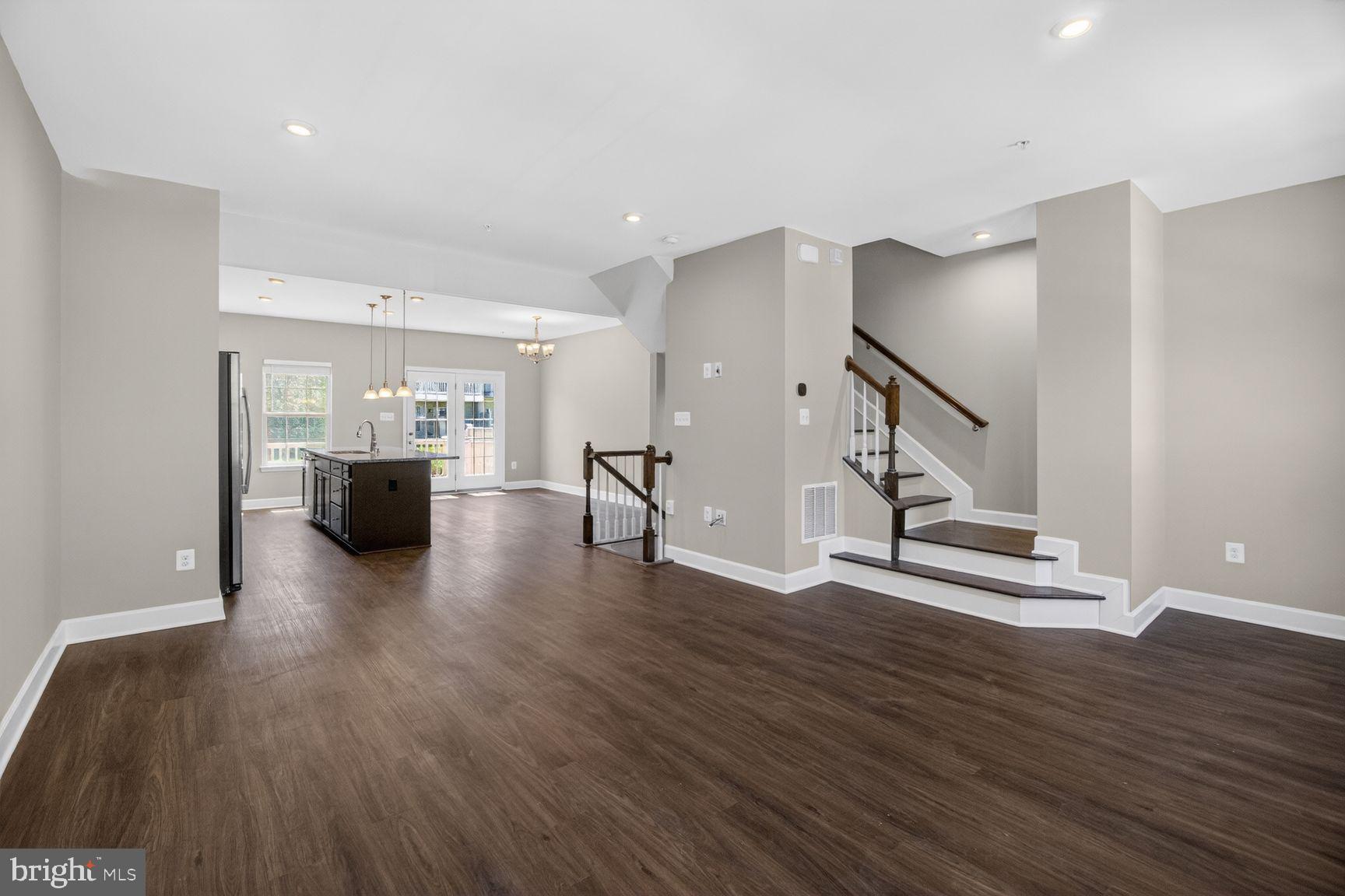 PARKSIDE - Residential