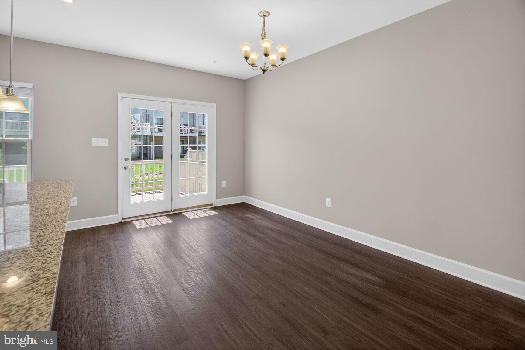 PARKSIDE - Residential