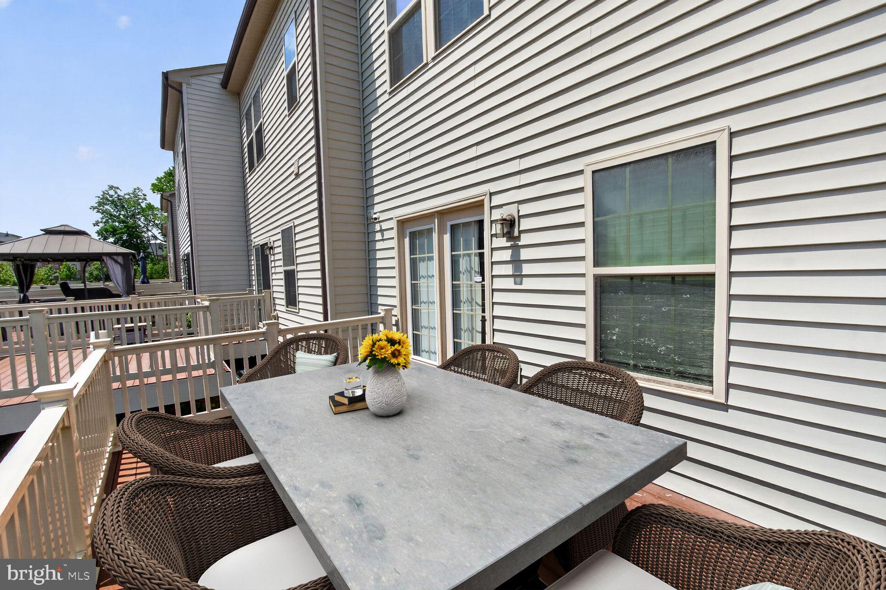 PARKSIDE - Residential