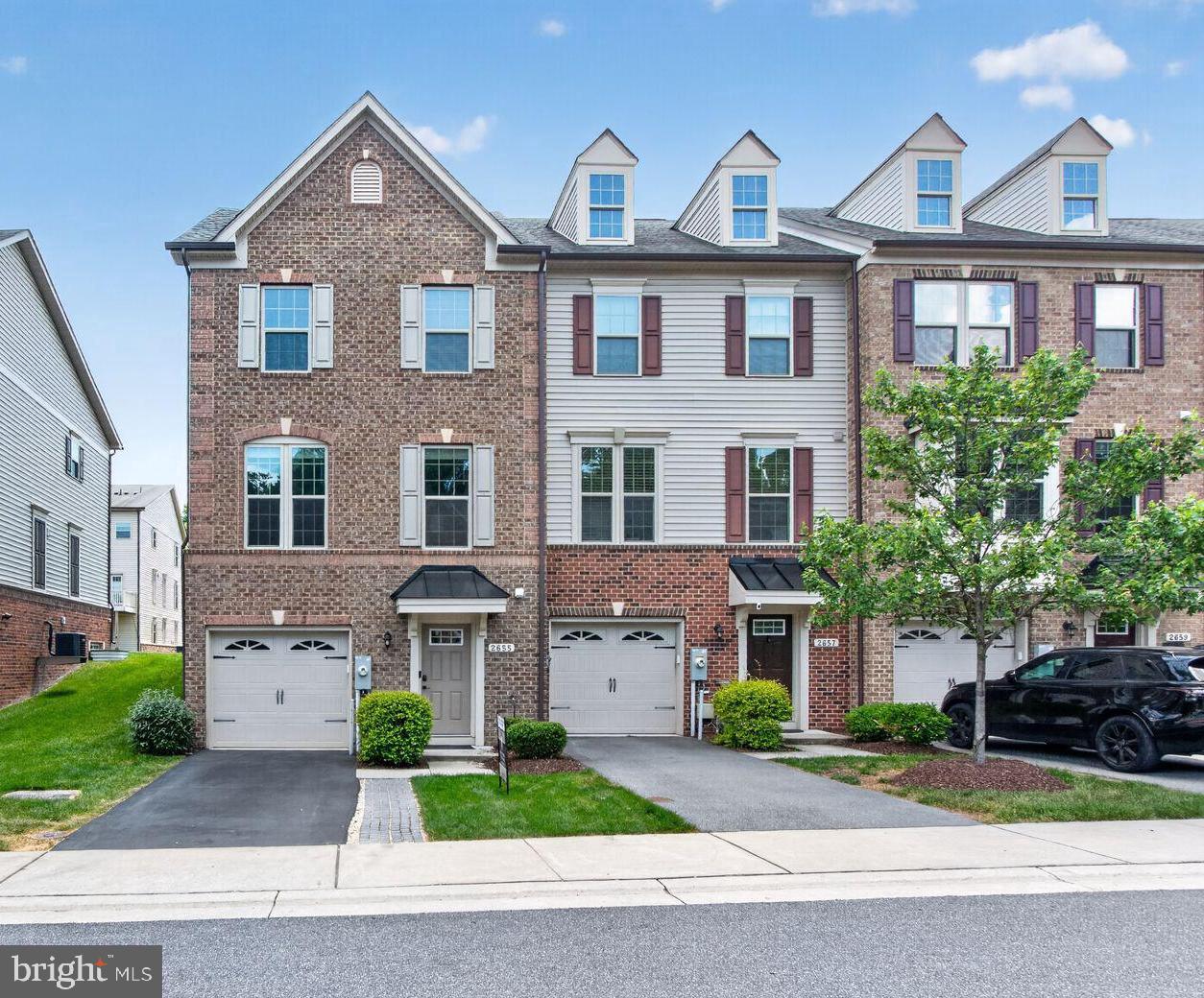 PARKSIDE - Residential