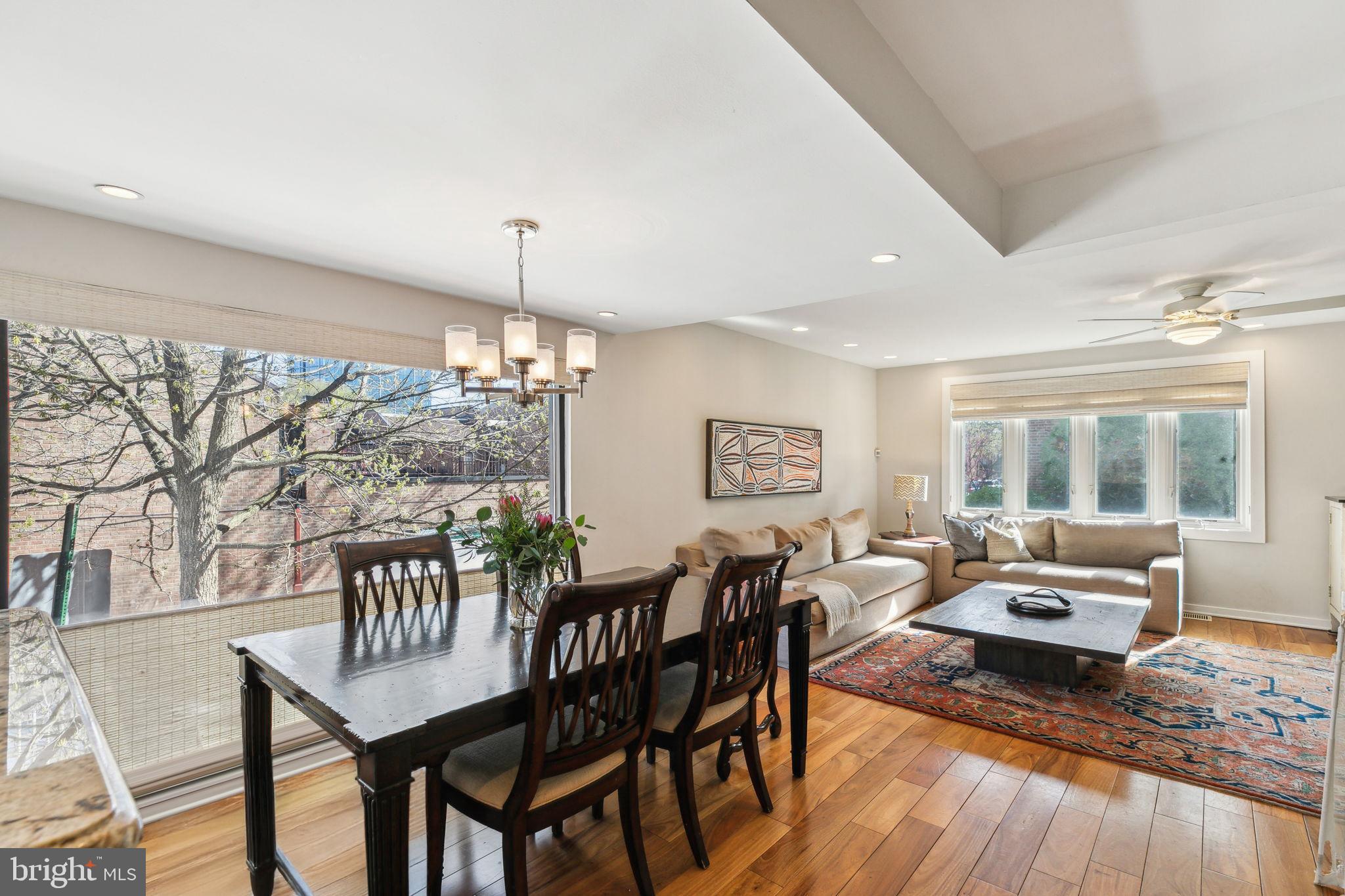 SOCIETY HILL - Residential