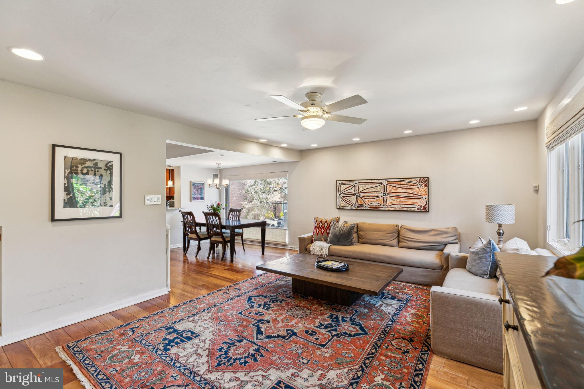 SOCIETY HILL - Residential