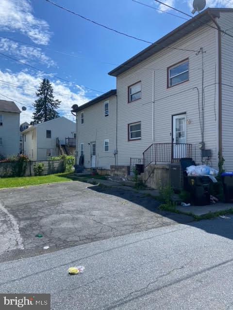 PENBROOK - Commercial Sale